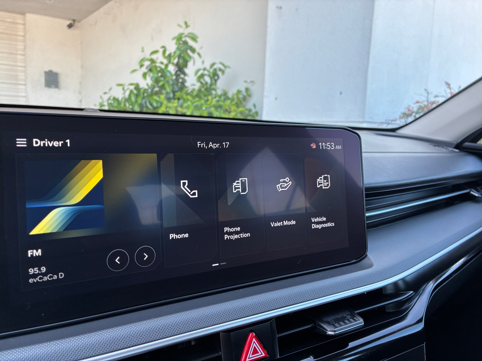 Thumbnail: 2025 Kia K5 - 3