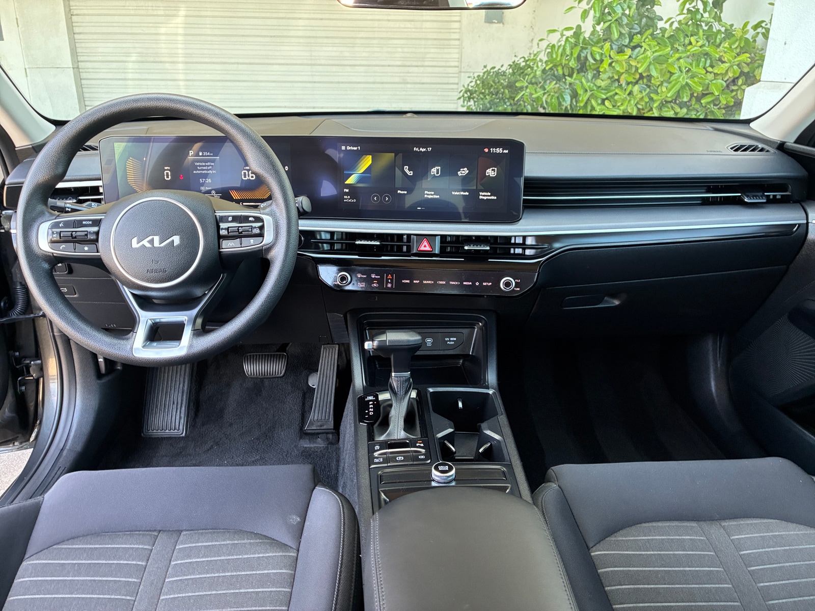 Thumbnail: 2025 Kia K5 - 2