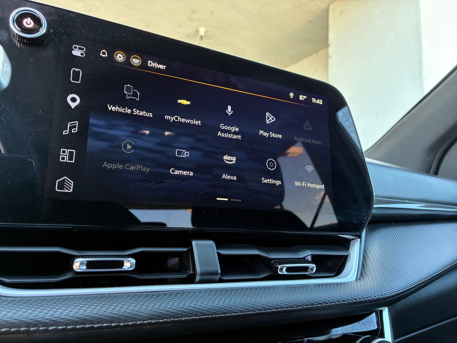 Thumbnail: 2025 Chevrolet Equinox - 4