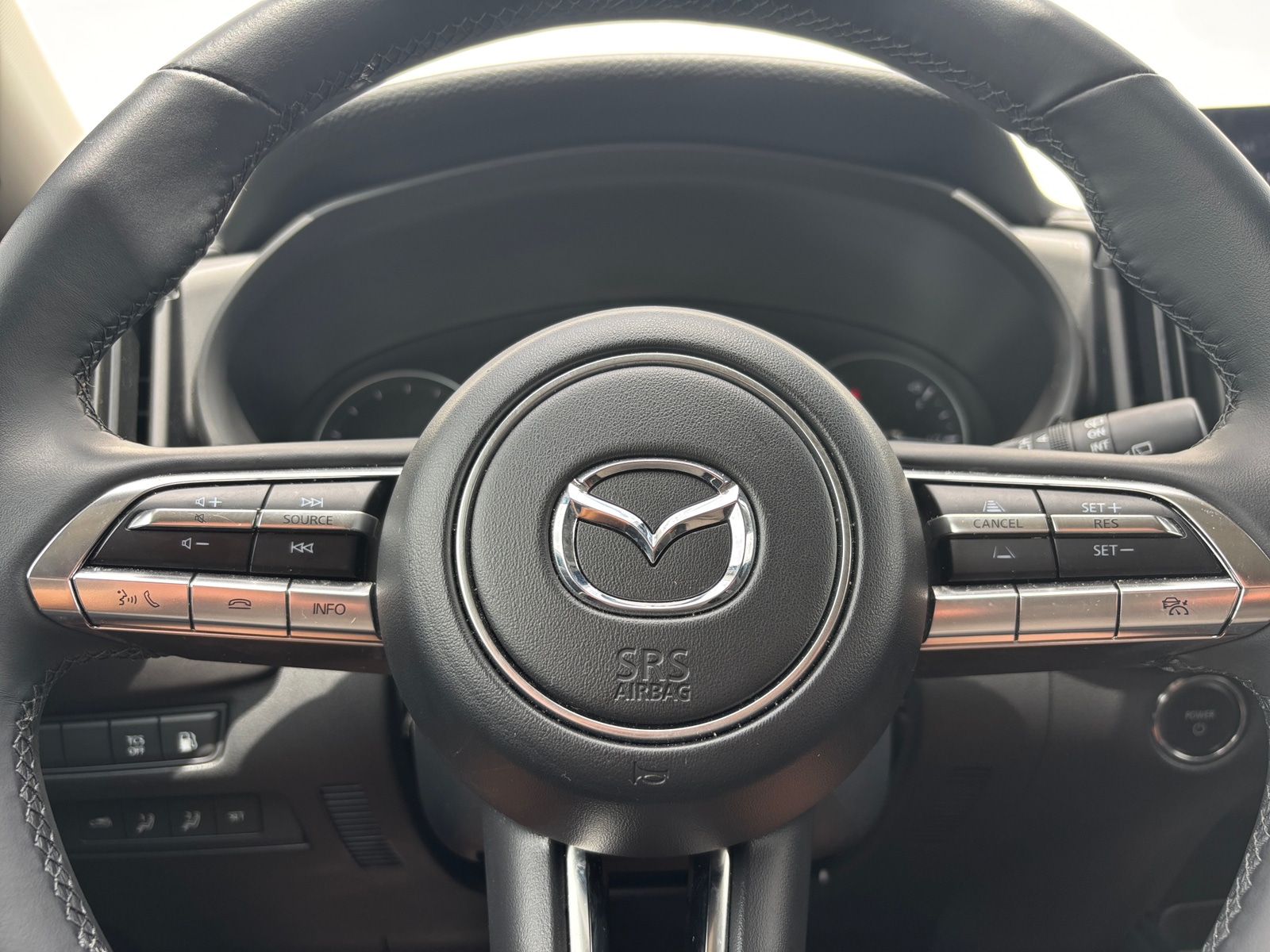 Thumbnail: 2025 Mazda CX-50 - 4