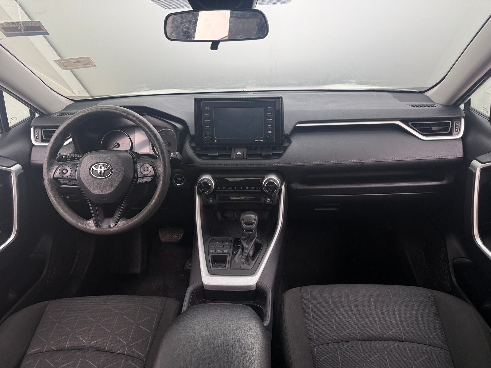 Thumbnail: 2021 Toyota RAV4 - 3