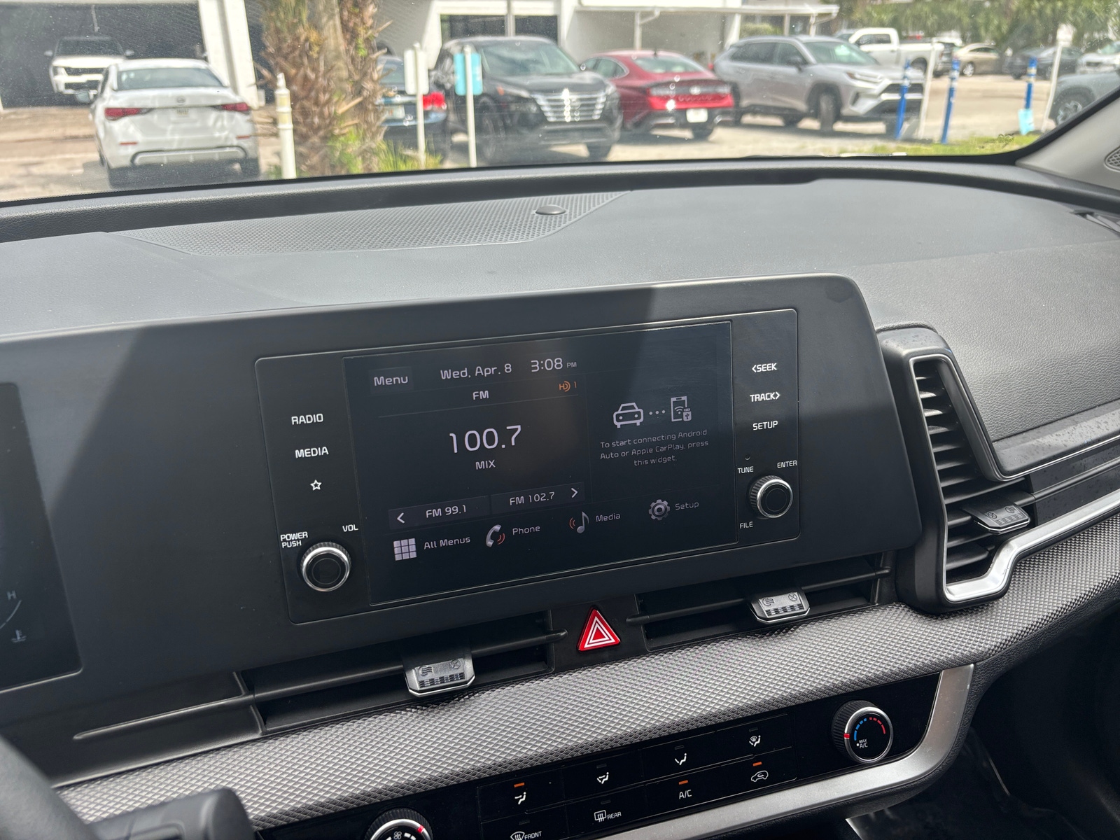 Thumbnail: 2025 Kia Sportage - 4