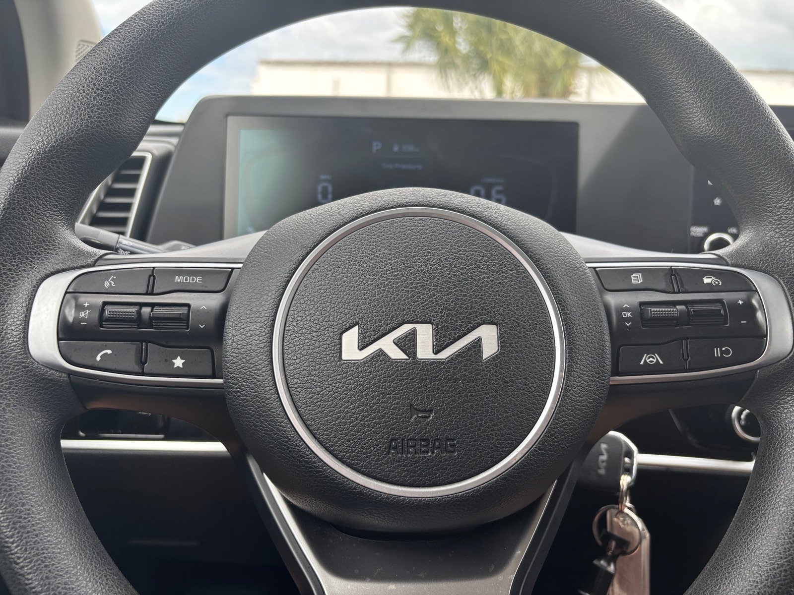 Thumbnail: 2025 Kia Sportage - 5