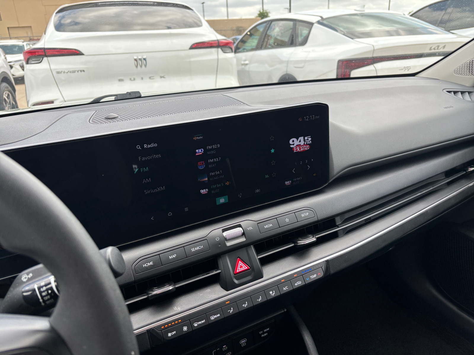 Thumbnail: 2025 Kia K4 - 4