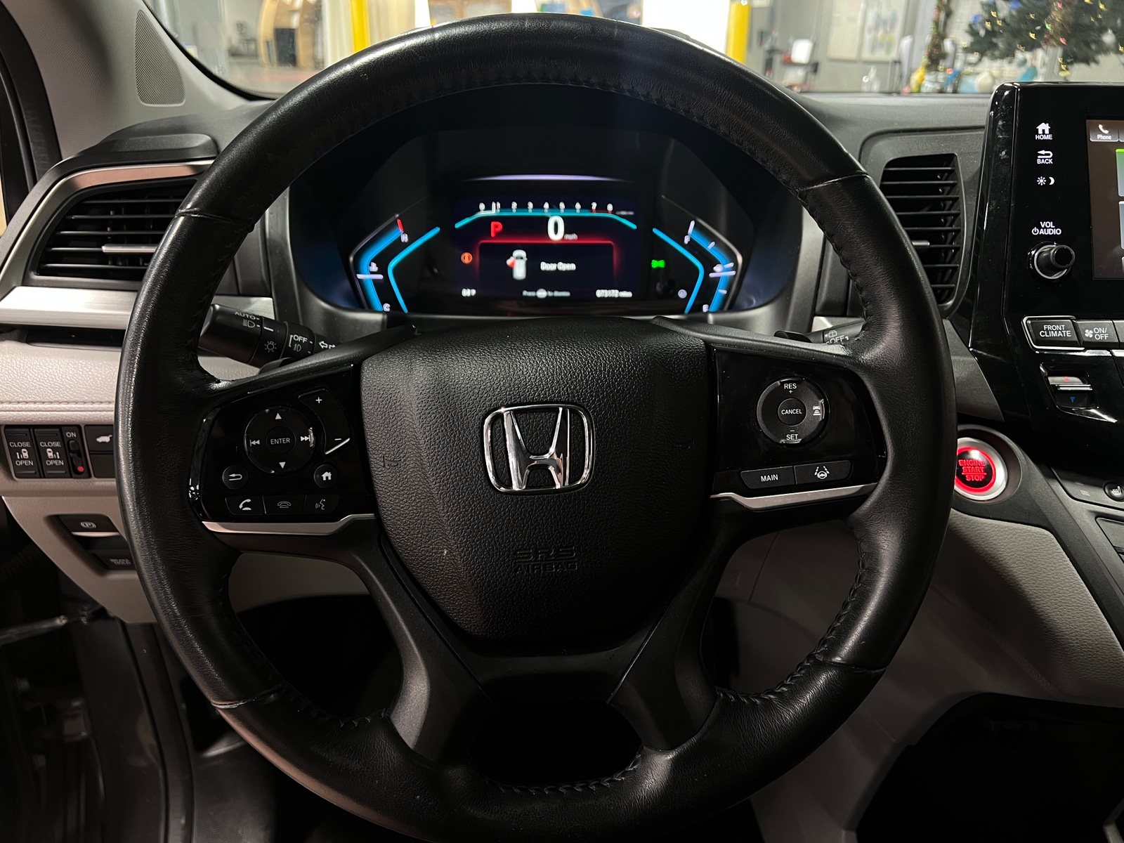 Thumbnail: 2019 Honda Odyssey - 4