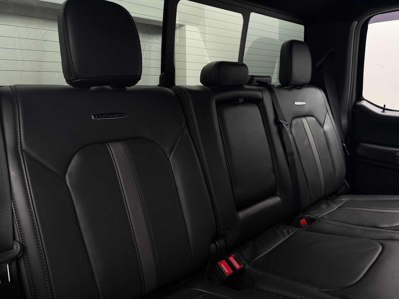 Thumbnail: 2022 Ford Econoline - 5