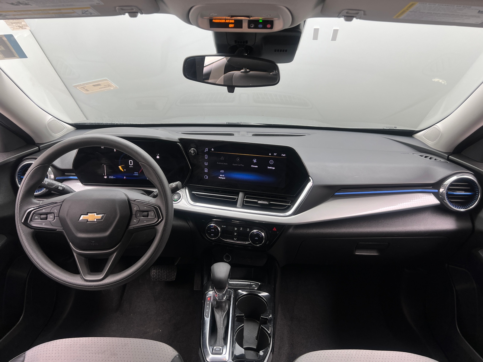 Thumbnail: 2025 Chevrolet Trax - 3
