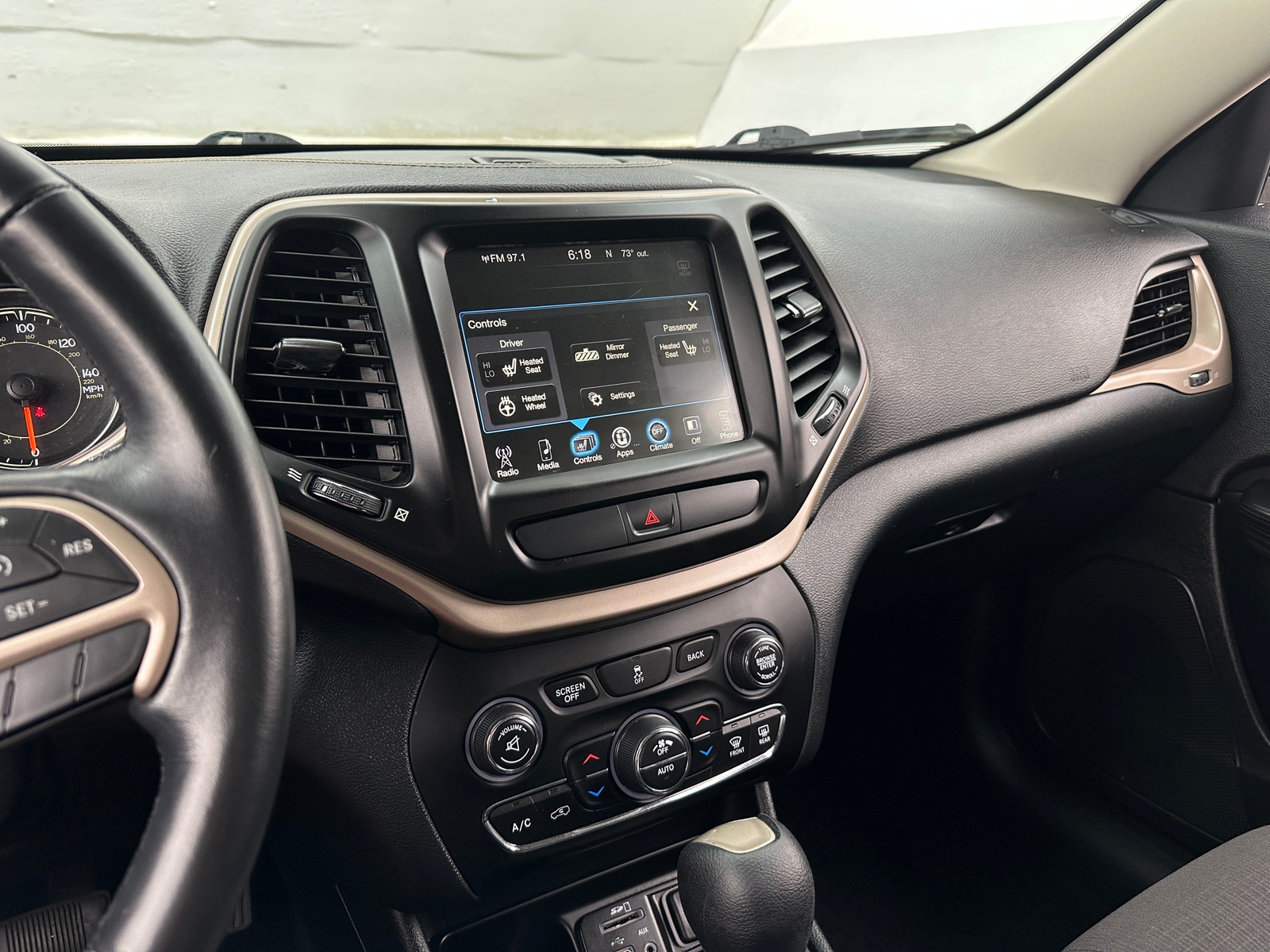 Thumbnail: 2016 Jeep Cherokee - 4