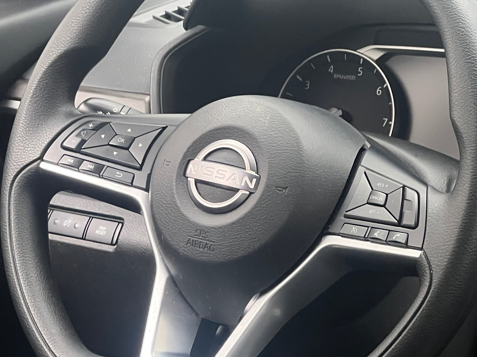 Thumbnail: 2025 Nissan Altima - 5