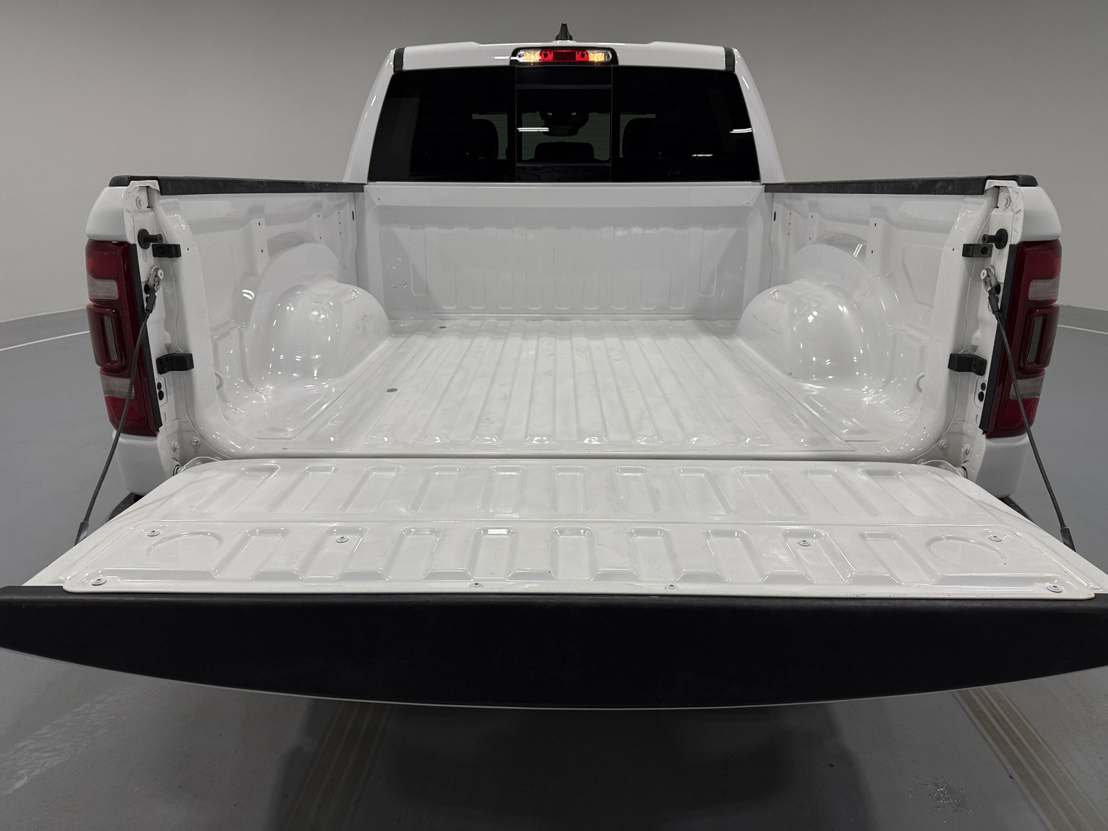 Thumbnail: 2024 RAM 1500 - 6