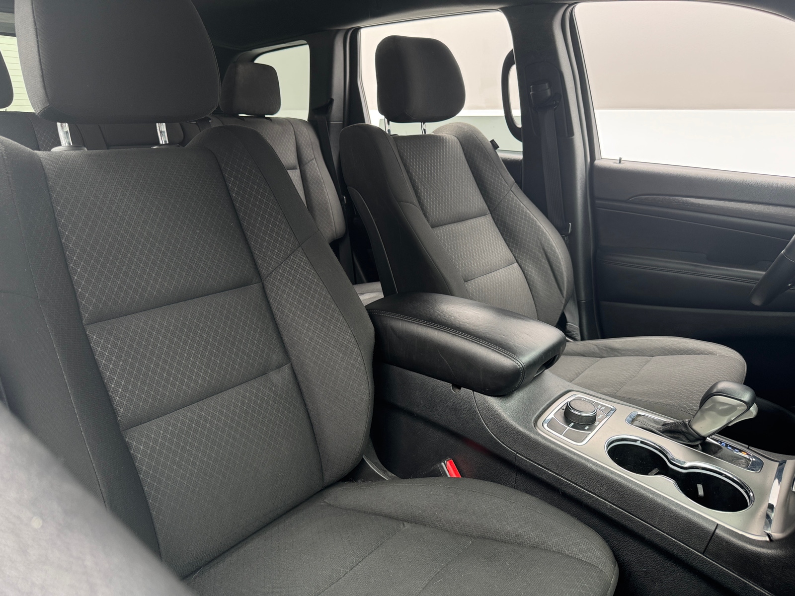 Thumbnail: 2018 Jeep Grand Cherokee - 2