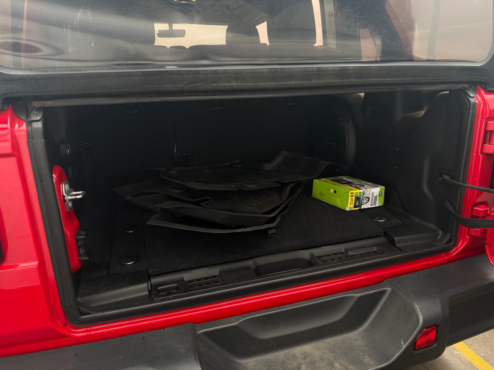 Thumbnail: 2019 Jeep Wrangler - 7