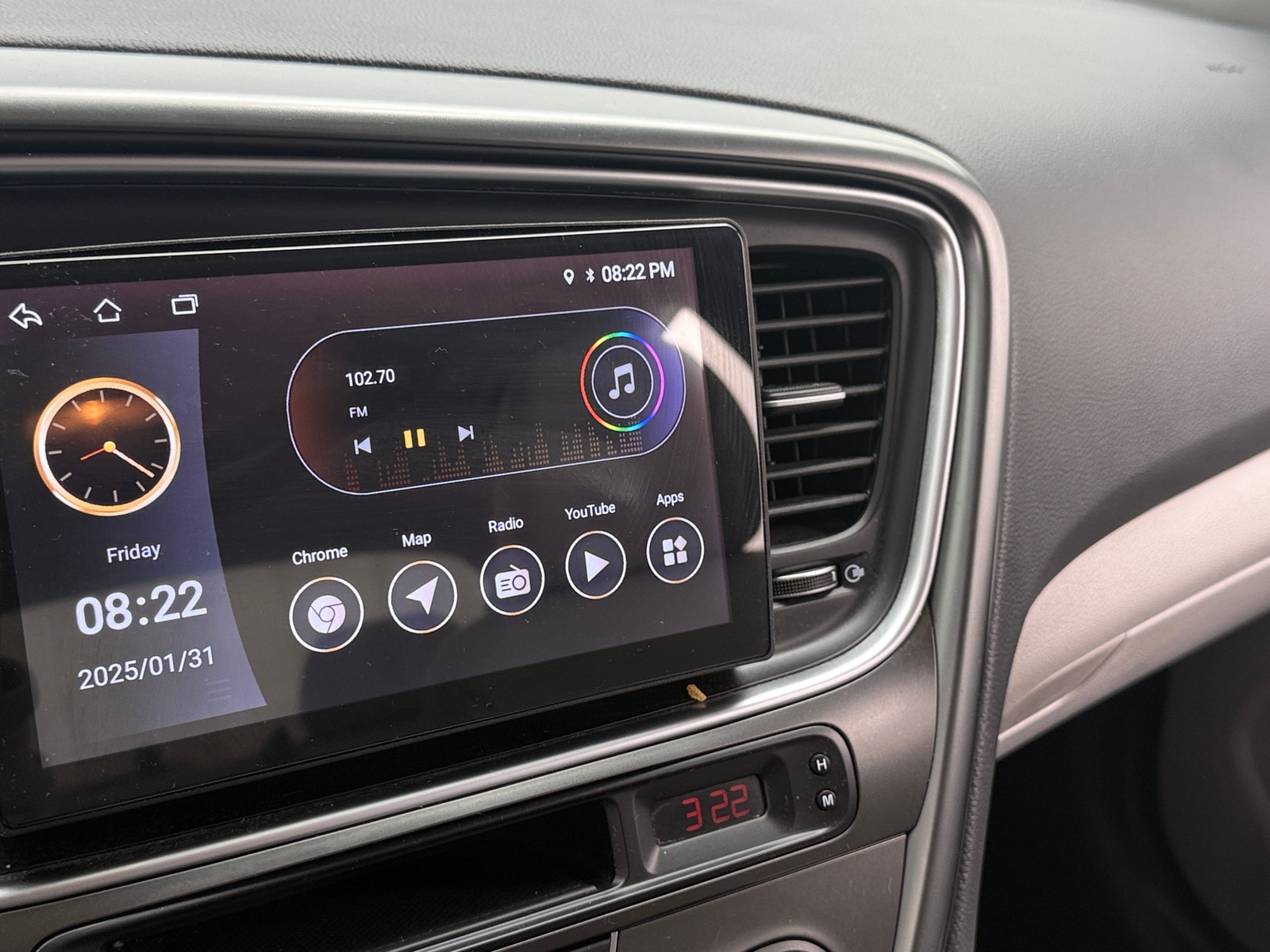 Thumbnail: 2015 Kia Optima - 4