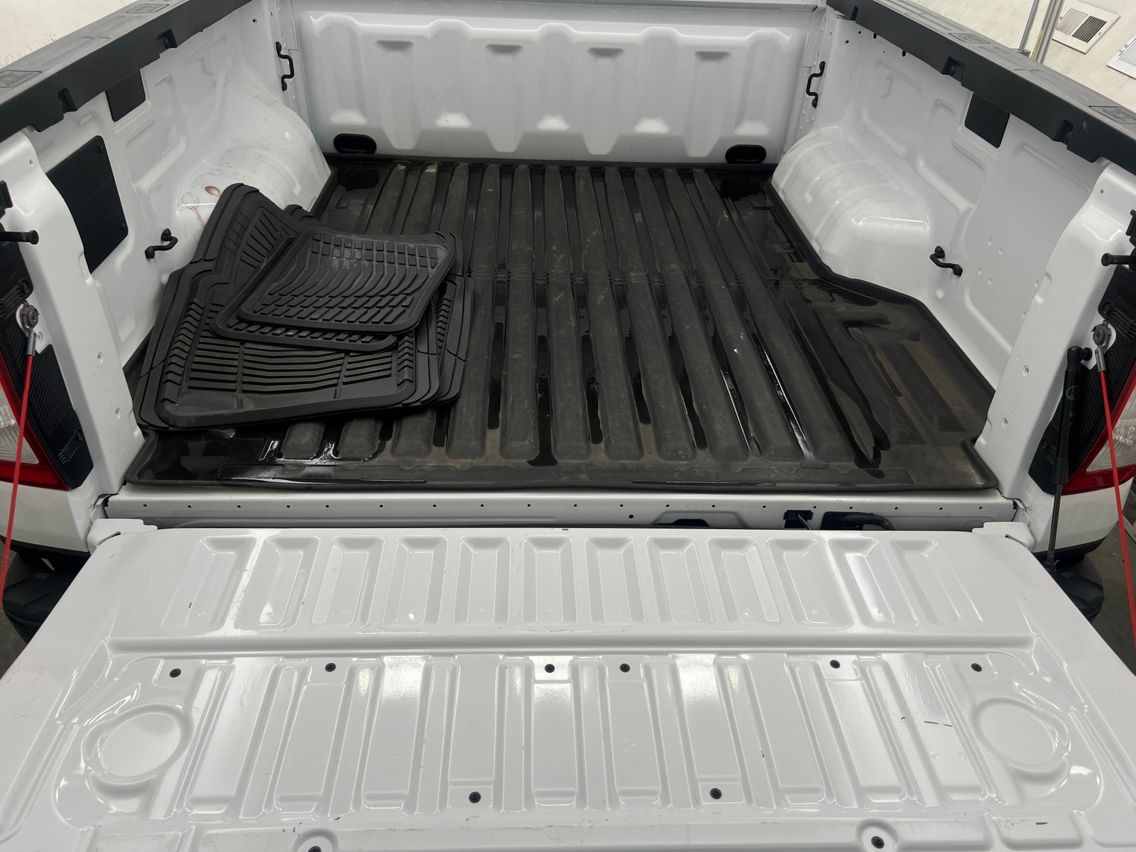 Thumbnail: 2025 Ford Ranger - 7