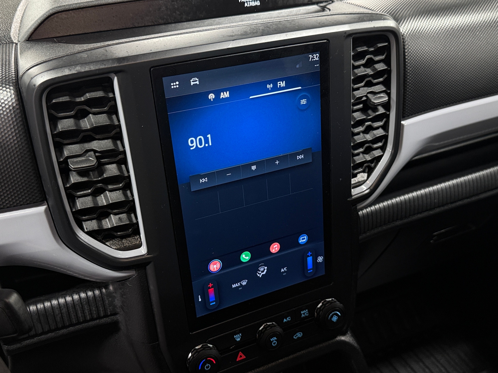 Thumbnail: 2025 Ford Ranger - 4