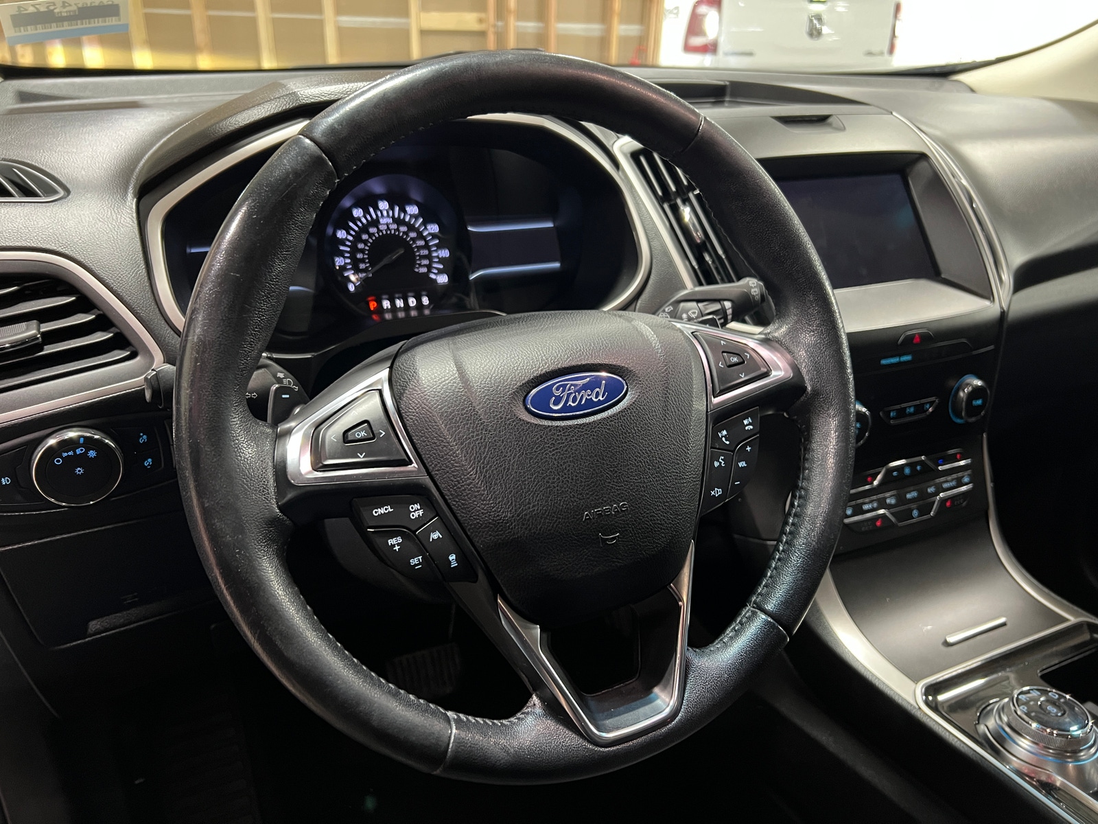 Thumbnail: 2020 Ford Edge - 4