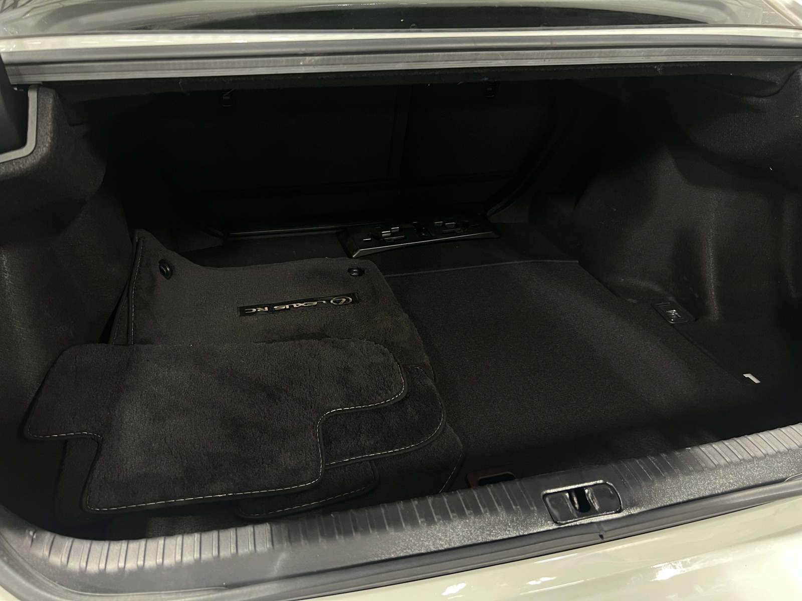 Thumbnail: 2021 Lexus RC - 4