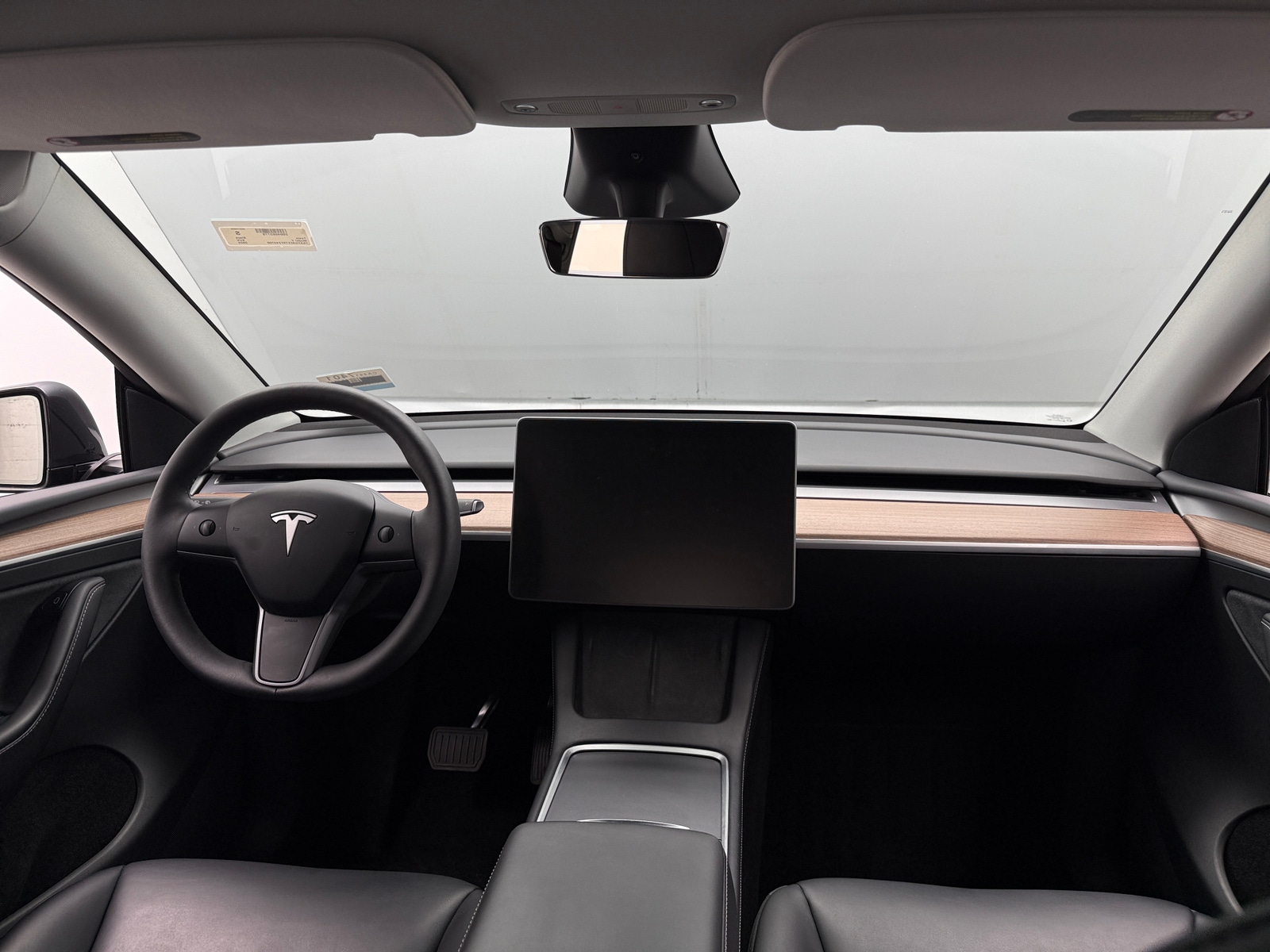 Thumbnail: 2025 Tesla Model Y - 2