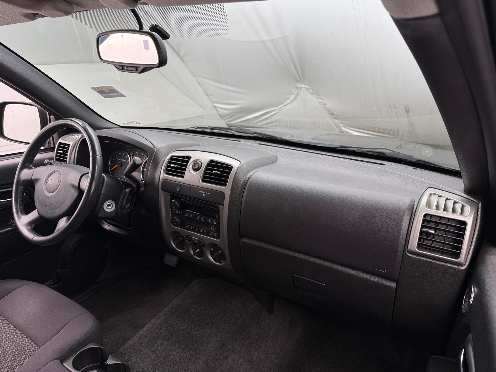 Thumbnail: 2012 Chevrolet Colorado - 3