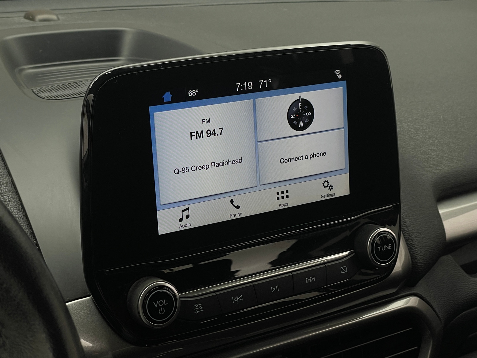 Thumbnail: 2018 Ford EcoSport - 4