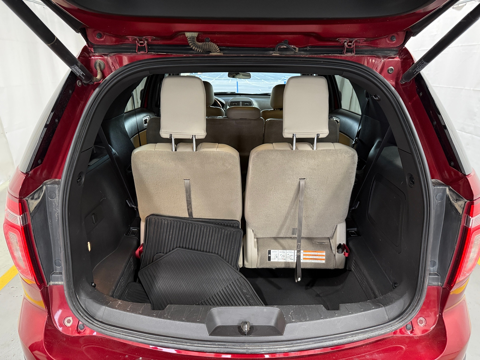 Thumbnail: 2015 Ford Explorer - 6