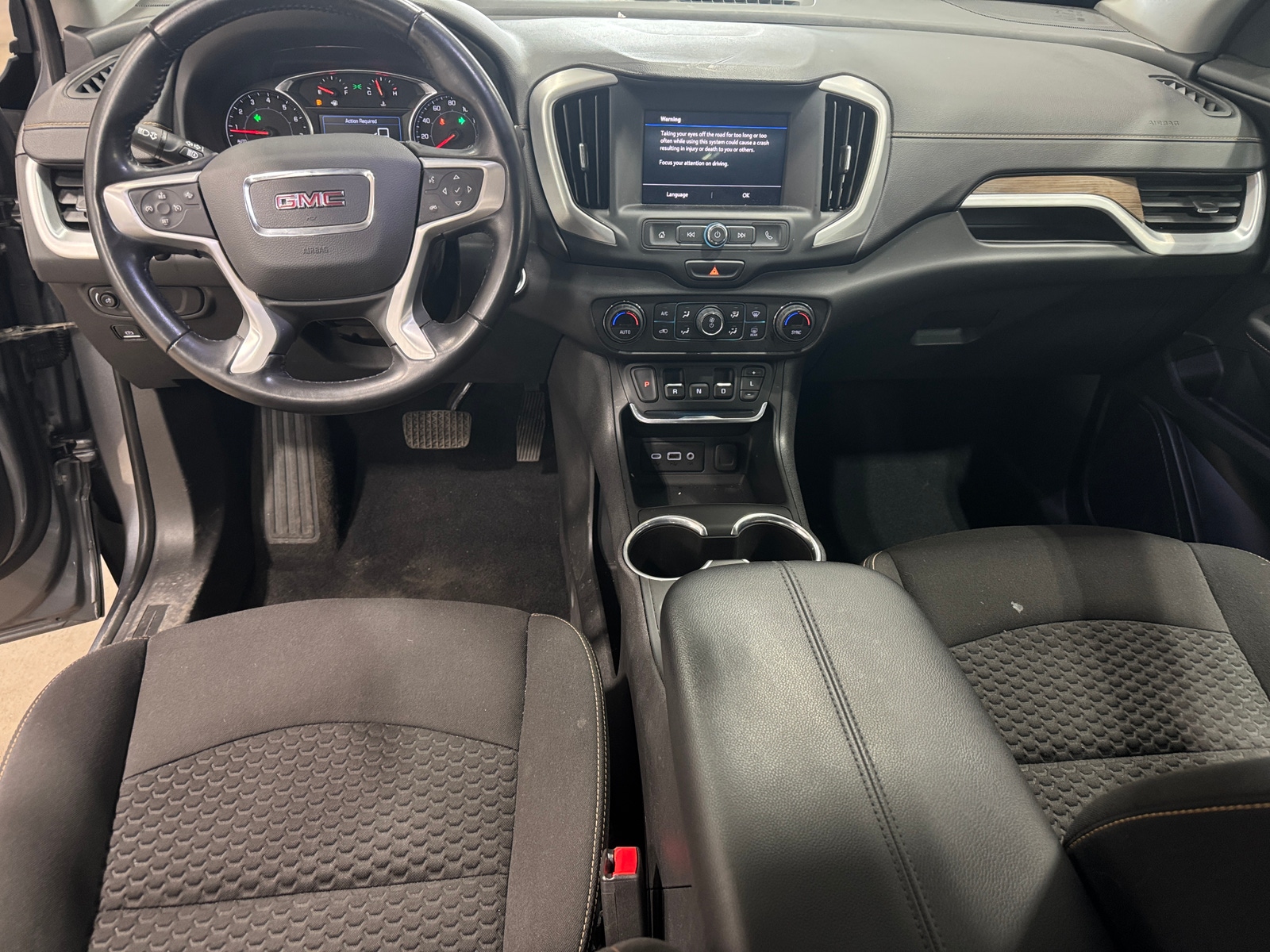 Thumbnail: 2021 GMC Terrain - 3