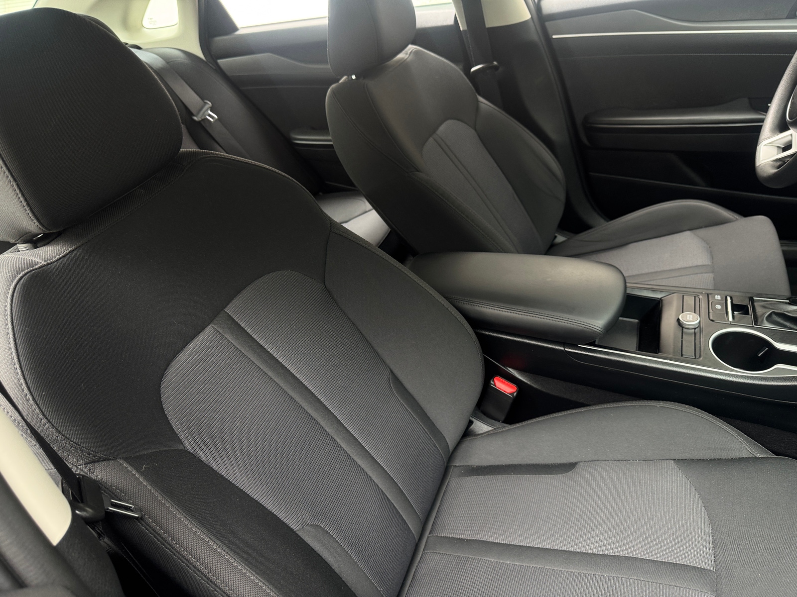 Thumbnail: 2022 Kia K5 - 2