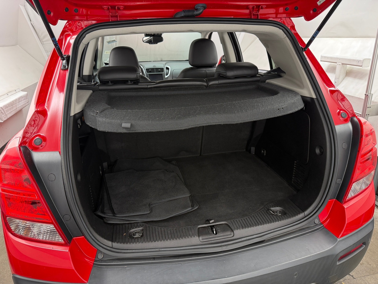 Thumbnail: 2015 Chevrolet Trax - 6