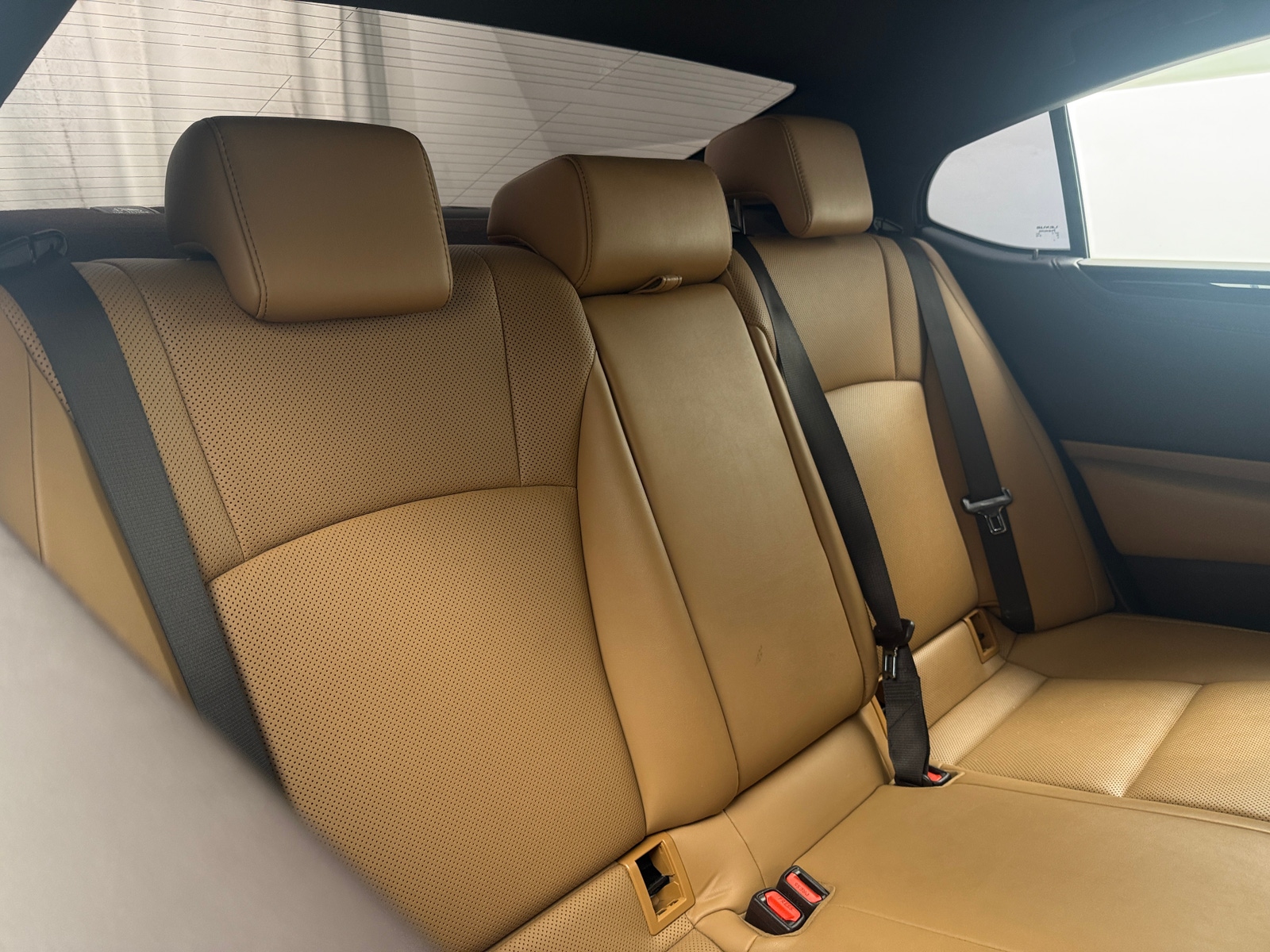 Thumbnail: 2021 Lexus ES - 5