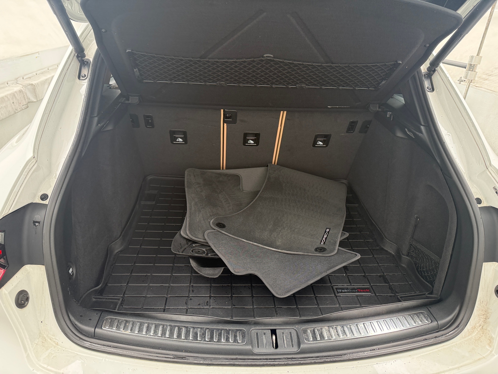 Thumbnail: 2018 Porsche Macan - 6