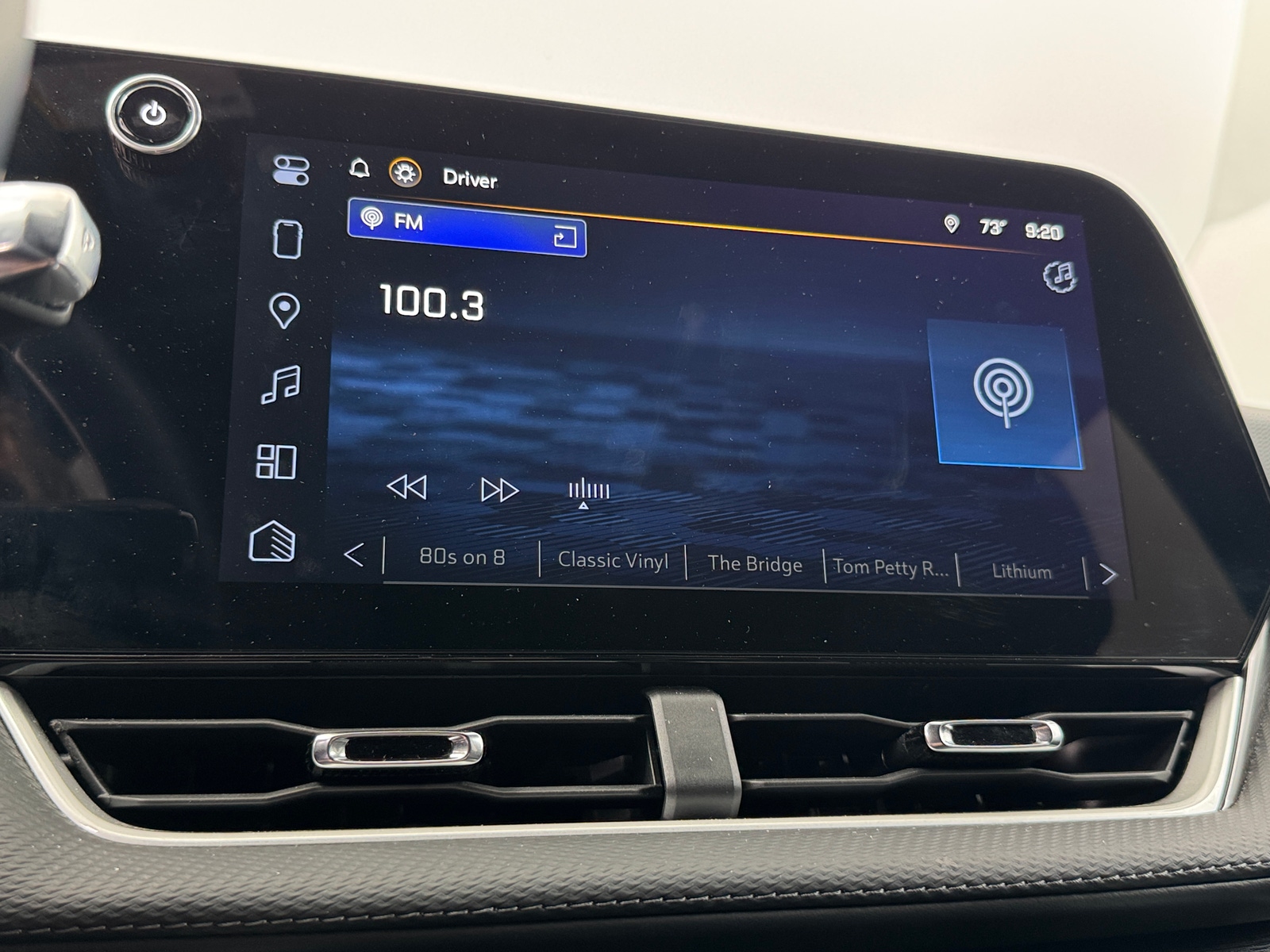 Thumbnail: 2025 Chevrolet Equinox - 4