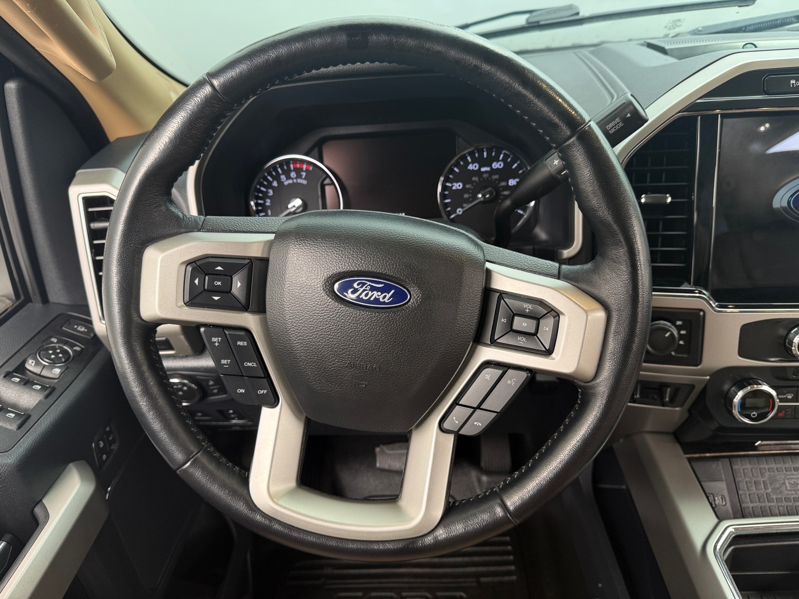 Thumbnail: 2022 Ford Econoline - 5