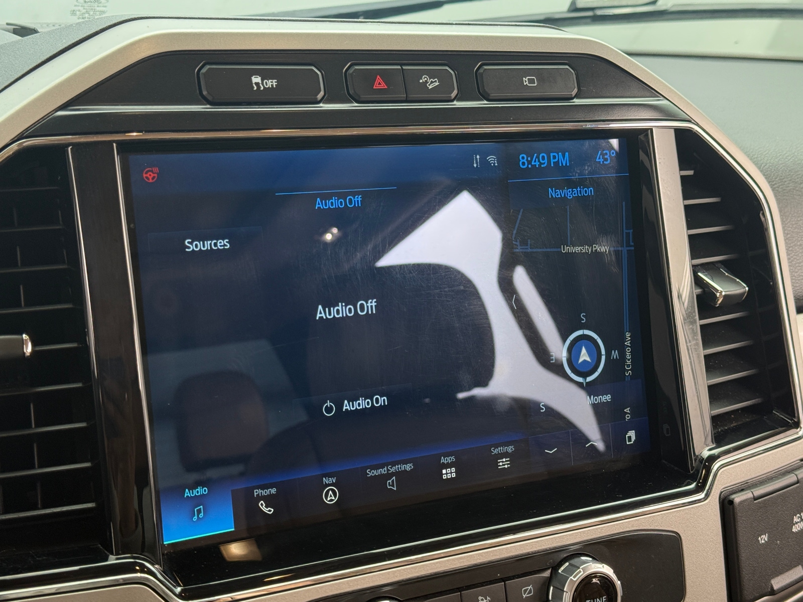 Thumbnail: 2022 Ford Econoline - 4