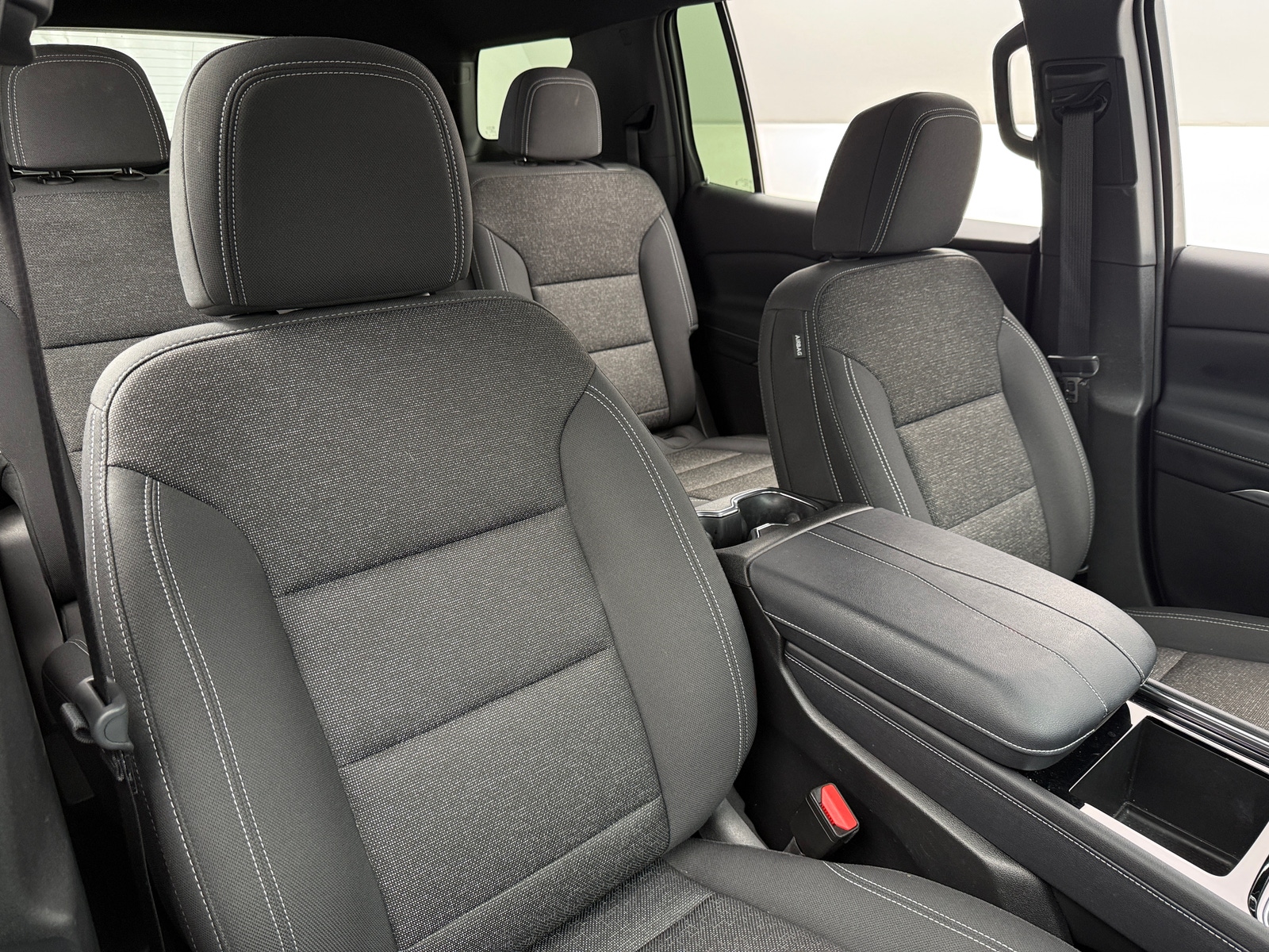 Thumbnail: 2025 Chevrolet Traverse - 2