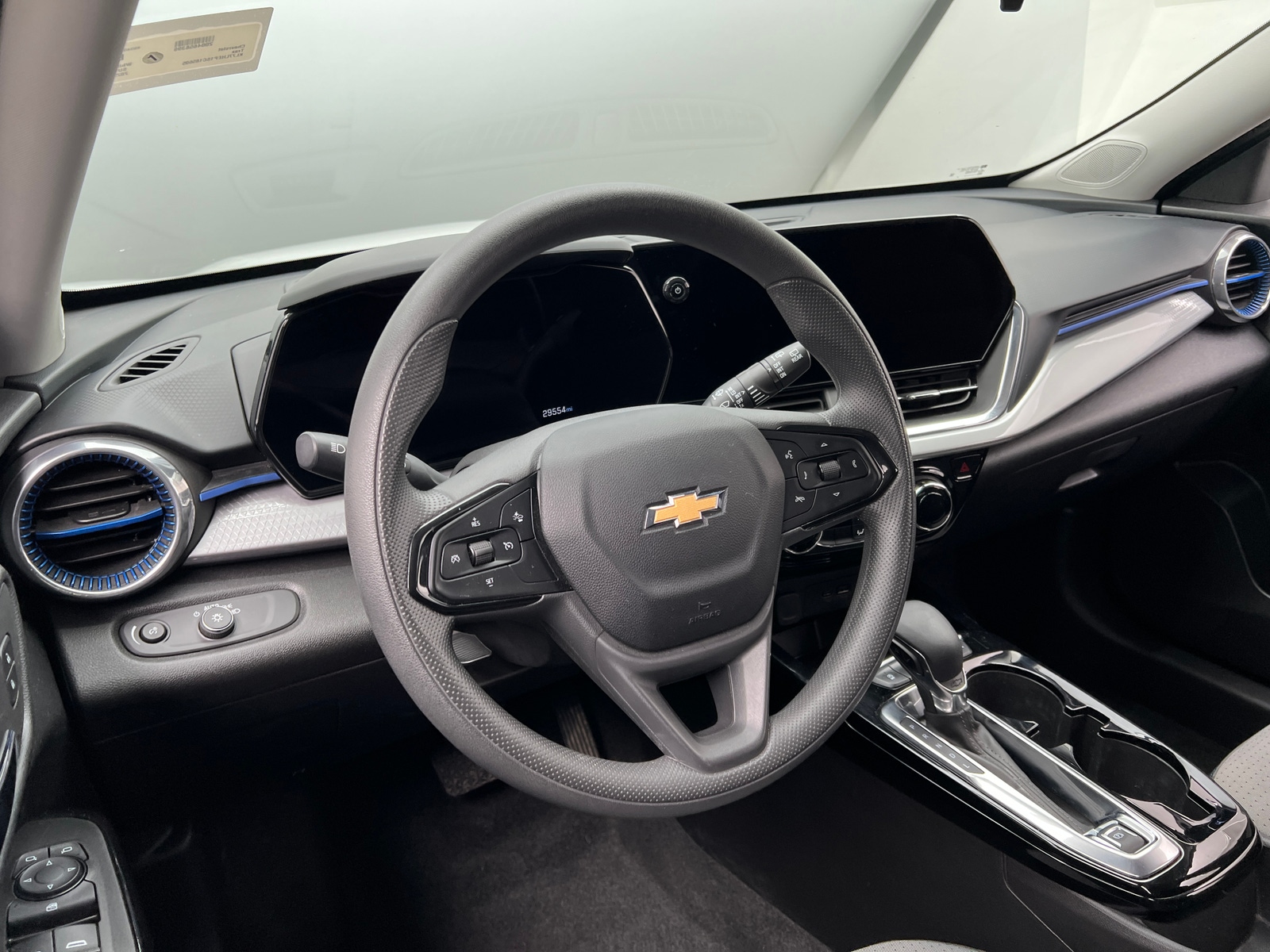 Thumbnail: 2025 Chevrolet Trax - 4