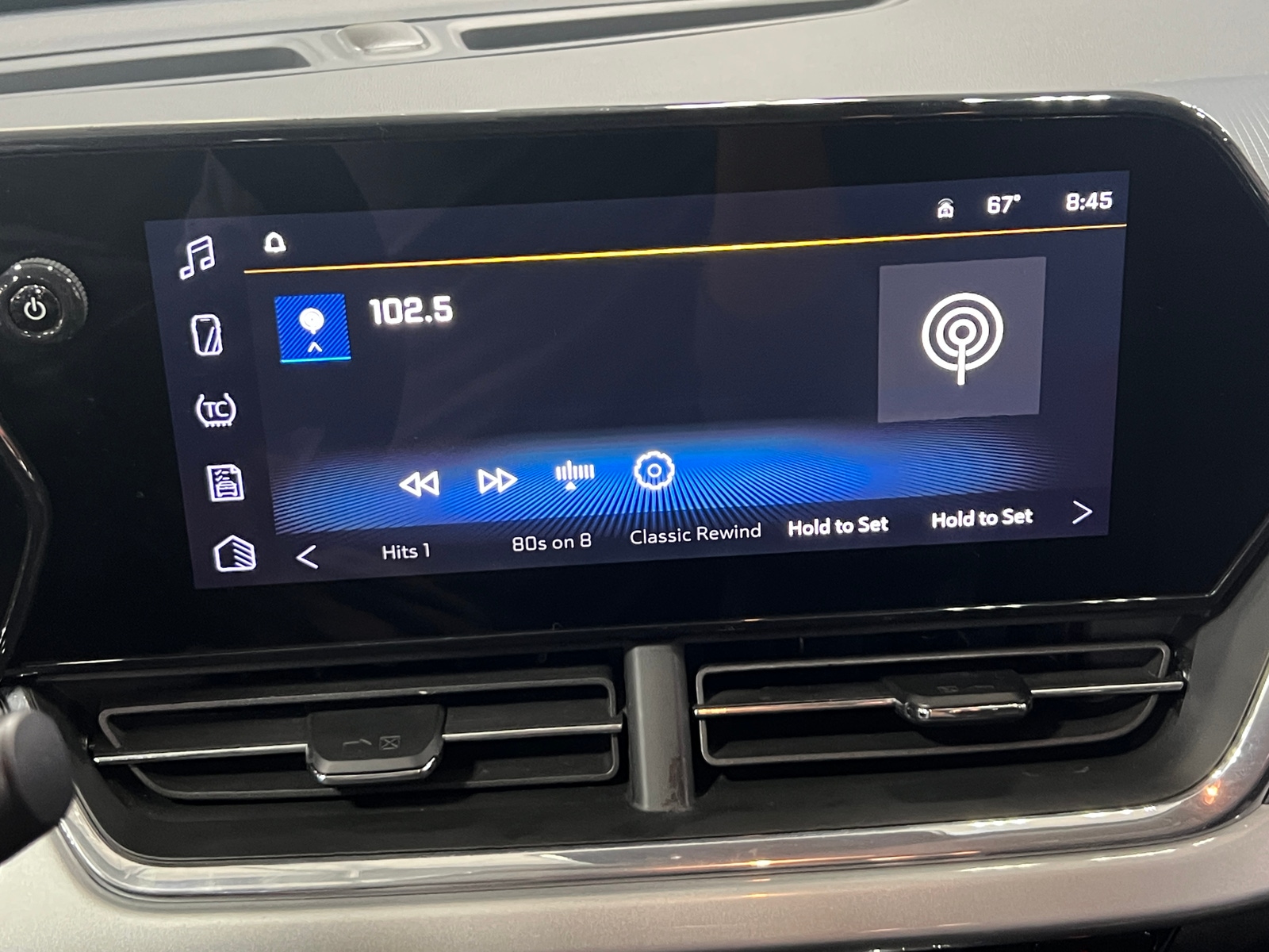 Thumbnail: 2025 Chevrolet Trax - 3