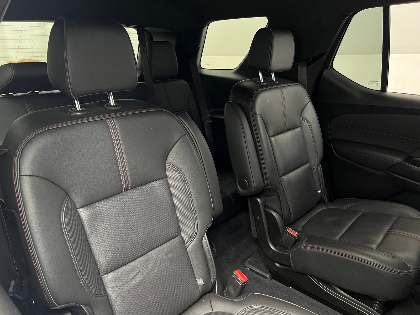 Thumbnail: 2023 Chevrolet Traverse - 5