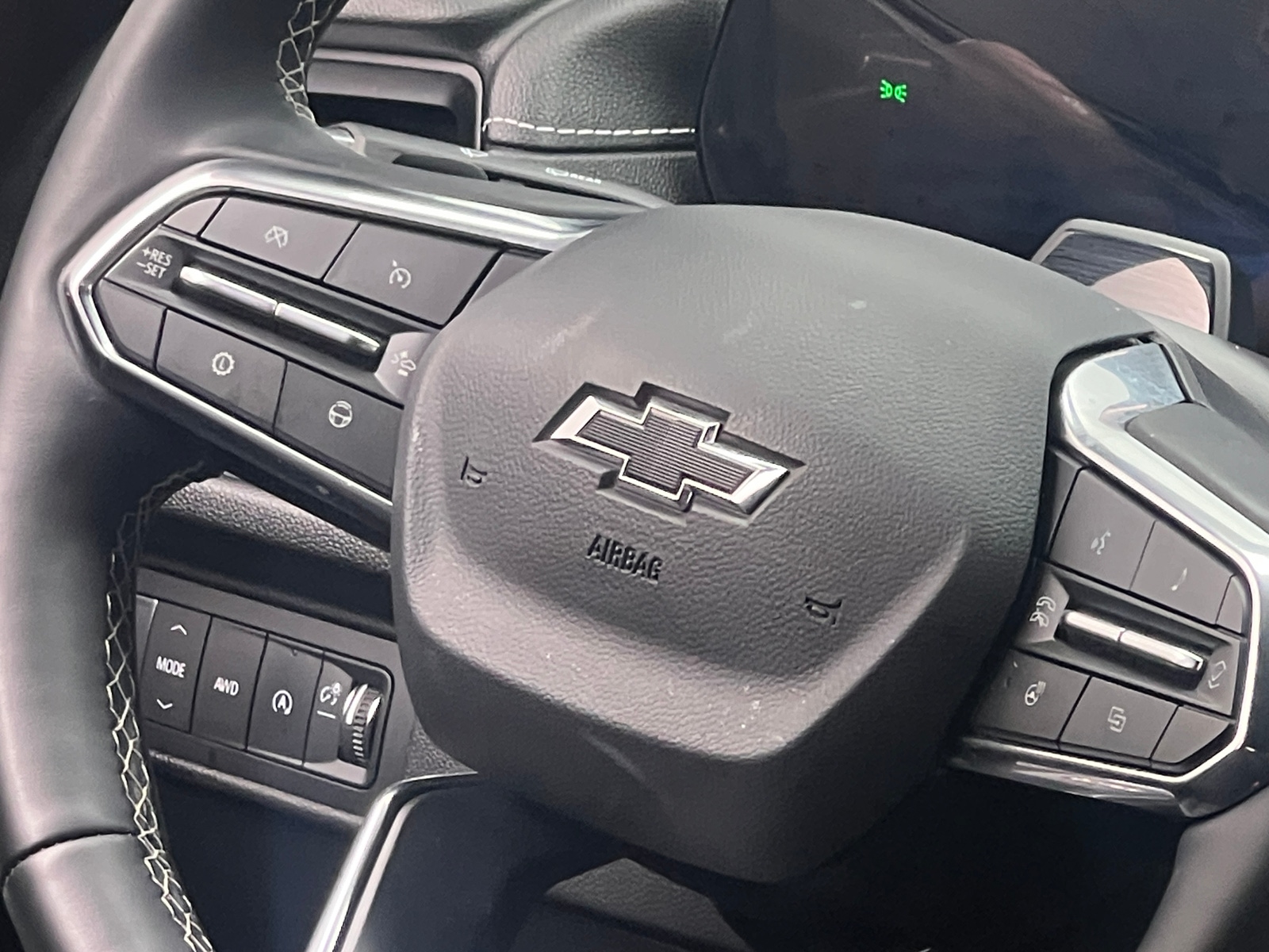 Thumbnail: 2025 Chevrolet Traverse - 4