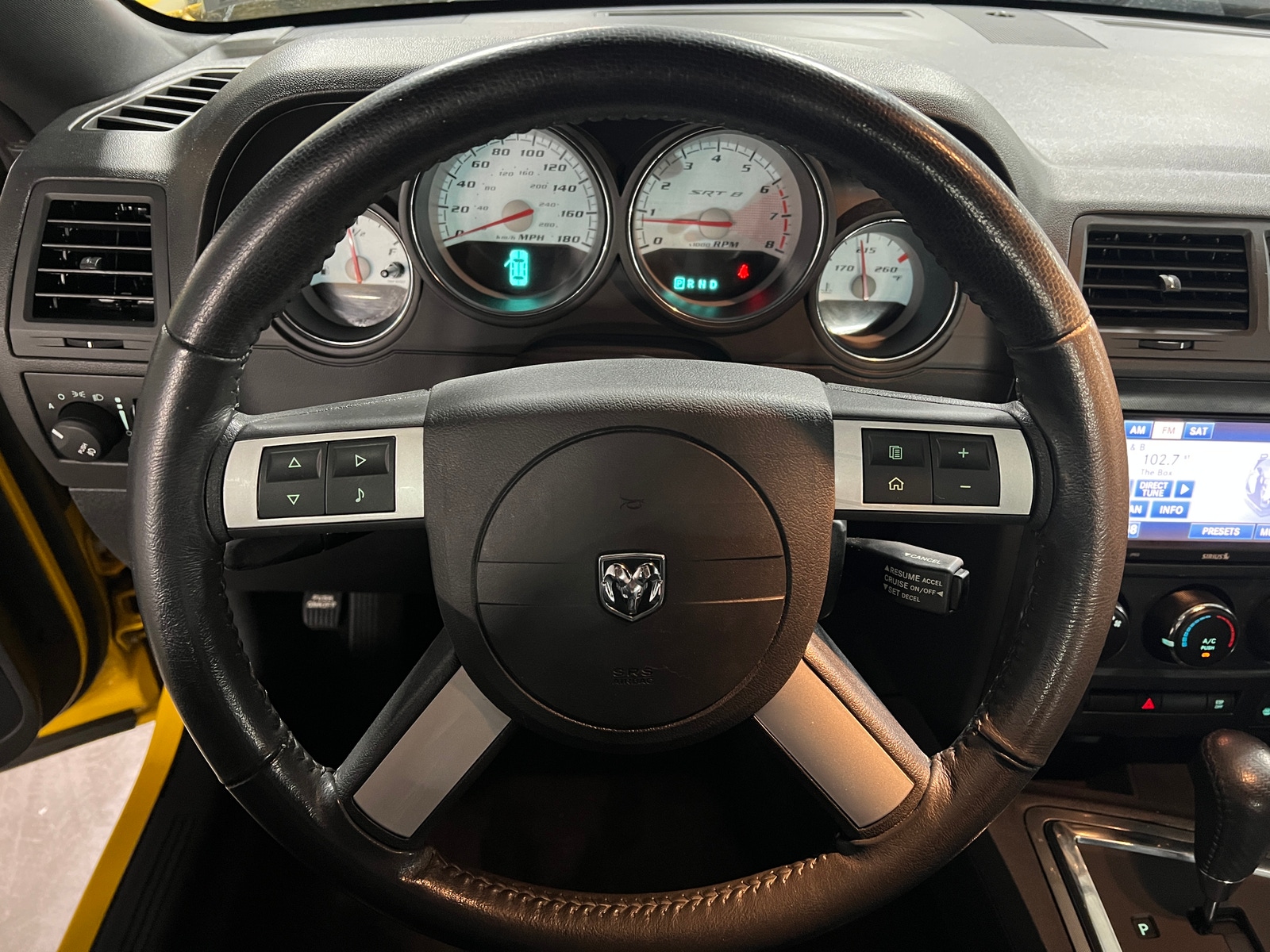 Thumbnail: 2010 Dodge Challenger - 3