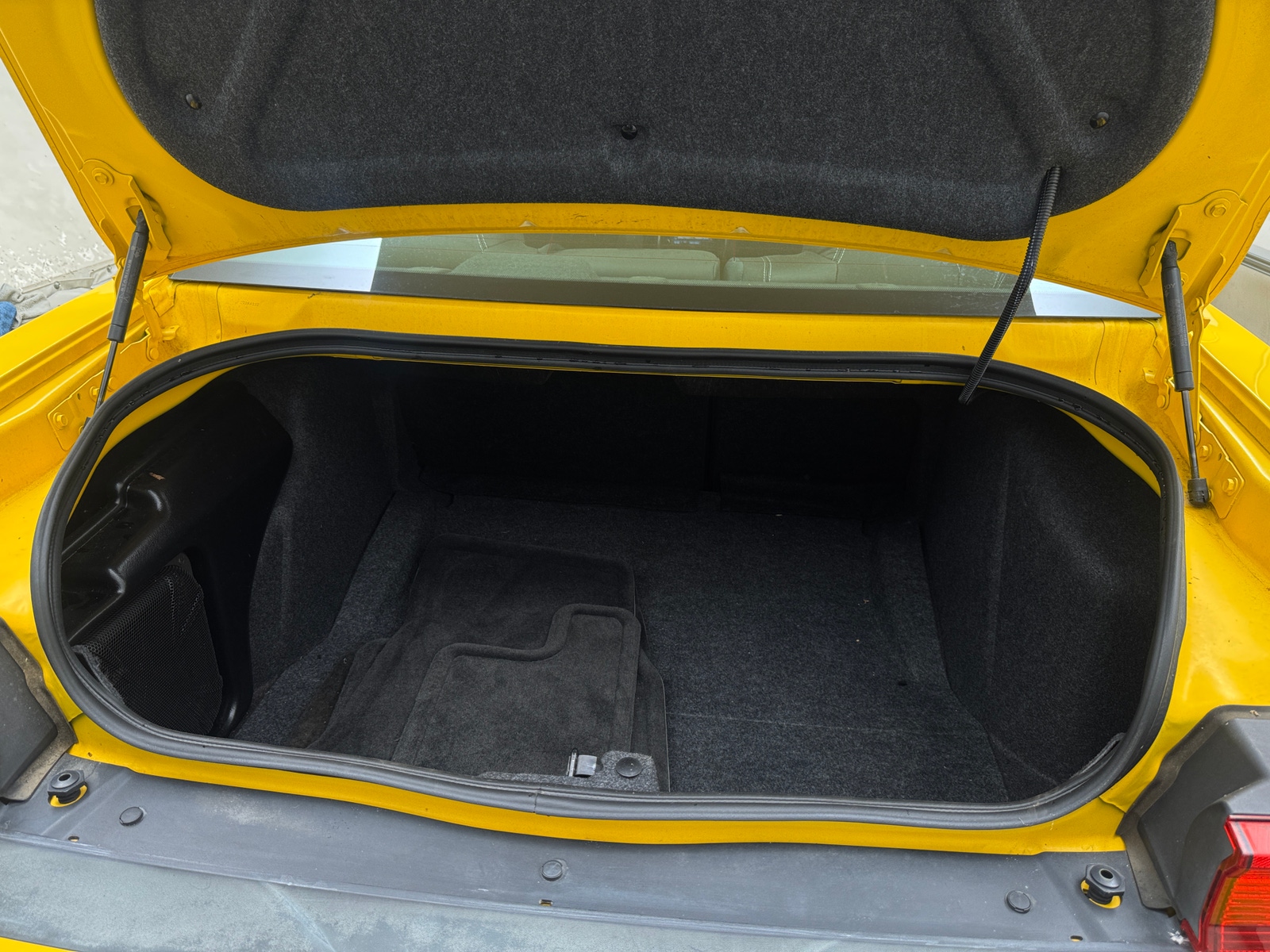 Thumbnail: 2010 Dodge Challenger - 5