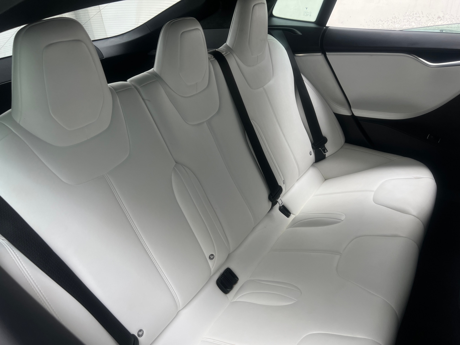 Thumbnail: 2017 Tesla Model S - 5