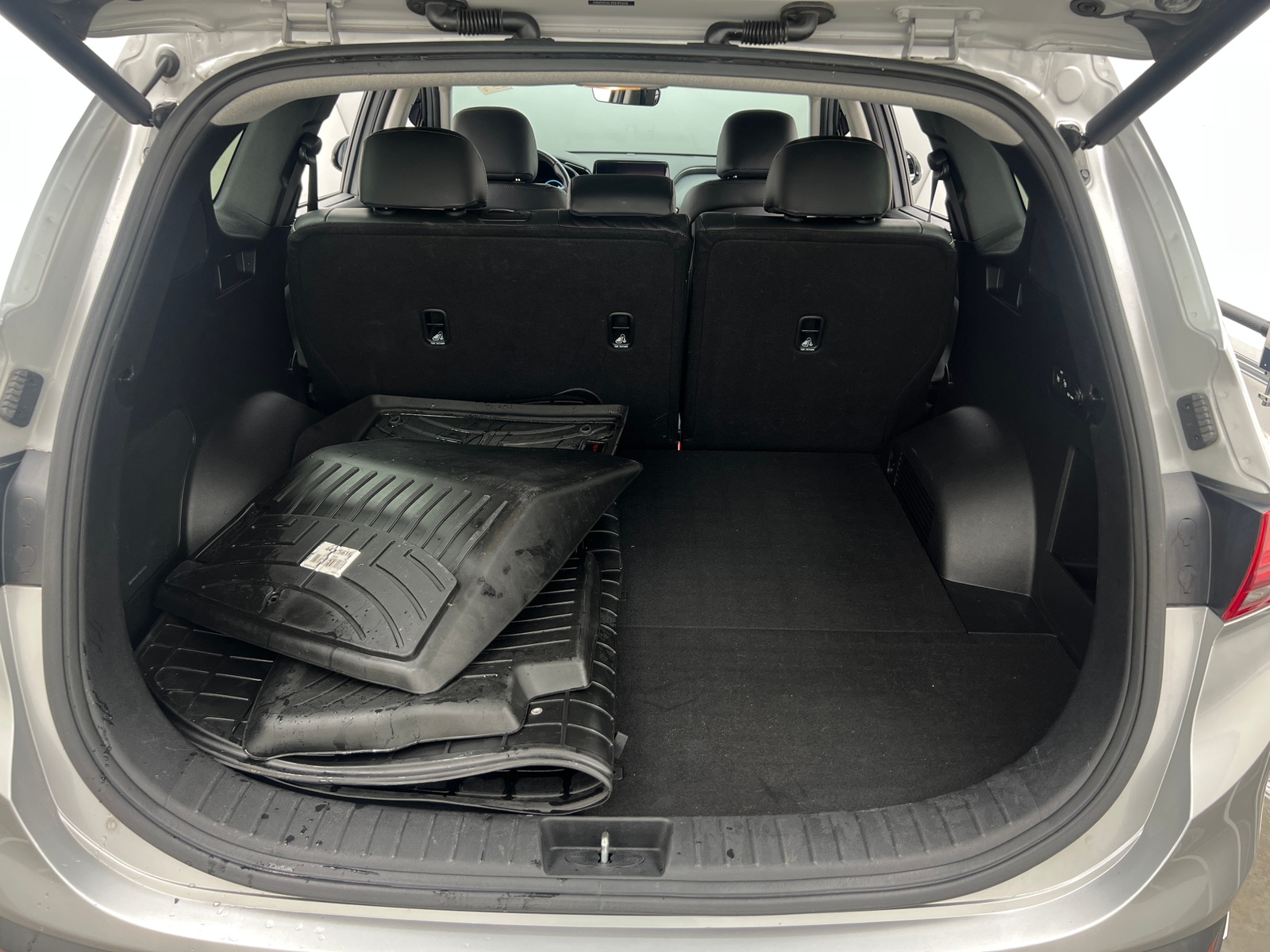 Thumbnail: 2022 Hyundai Santa Fe - 6