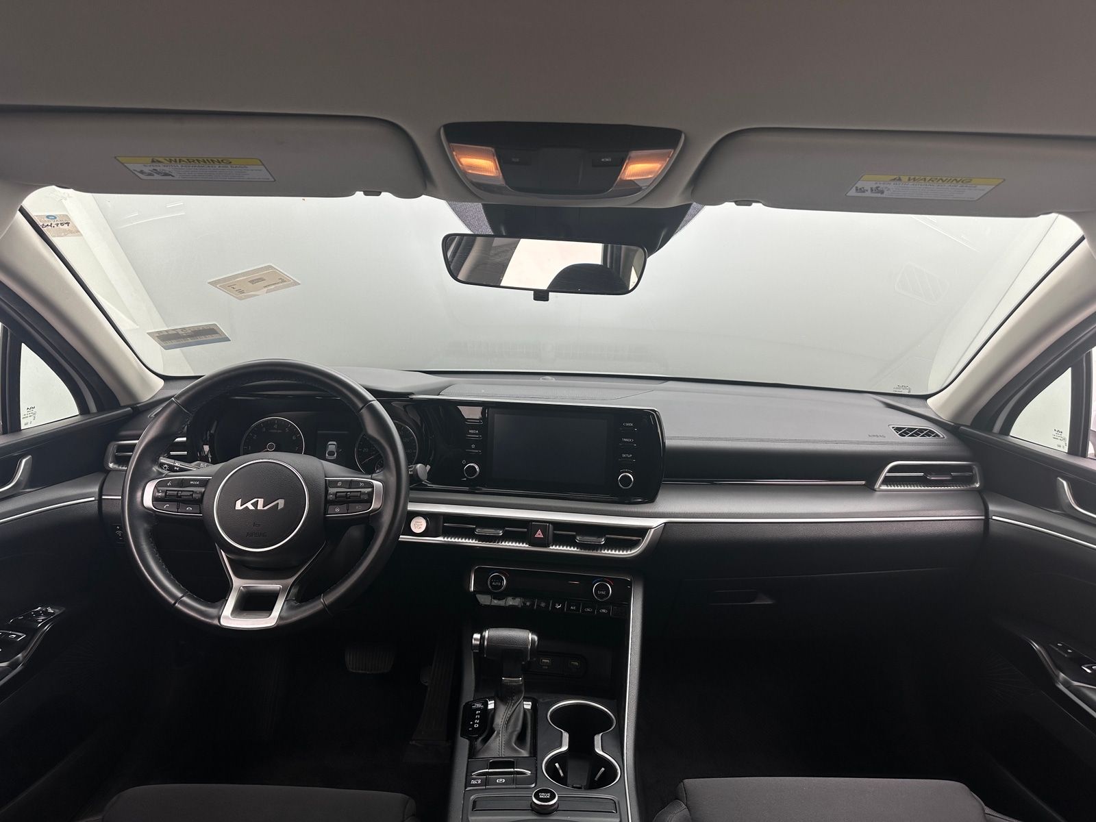 Thumbnail: 2022 Kia K5 - 3