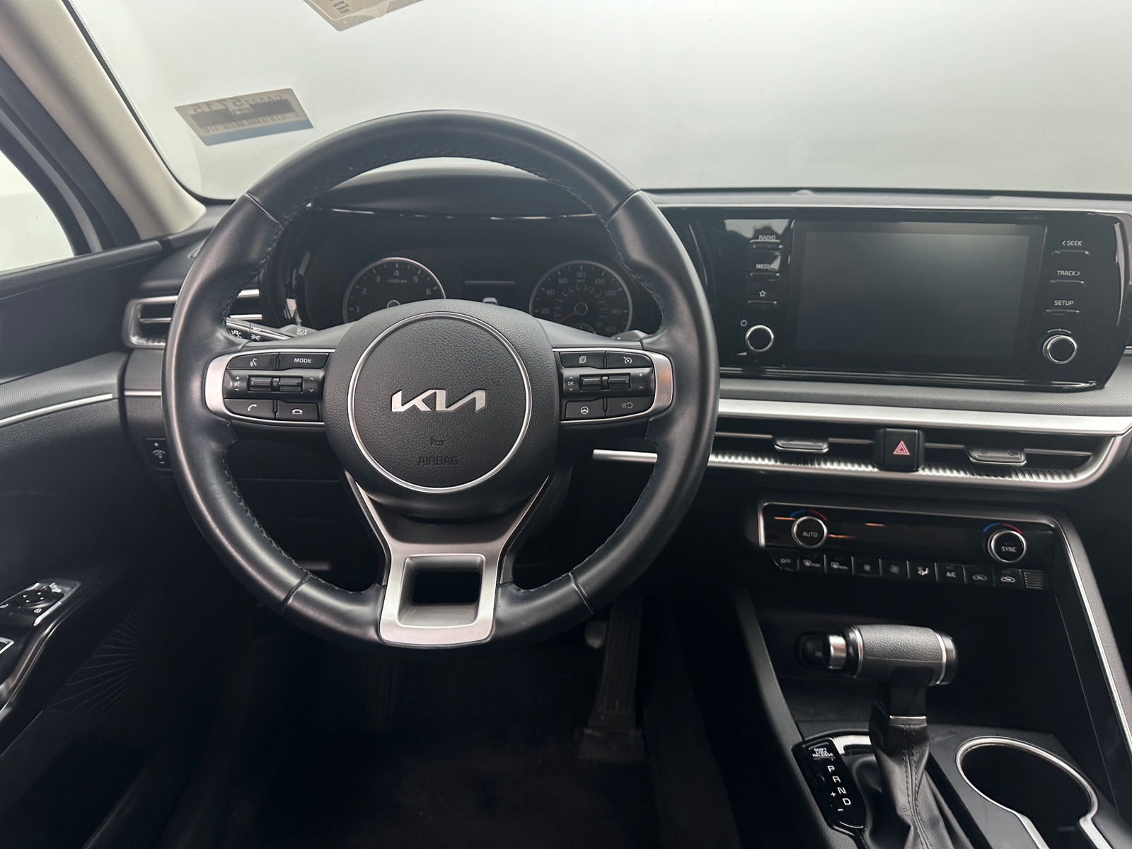 Thumbnail: 2022 Kia K5 - 5