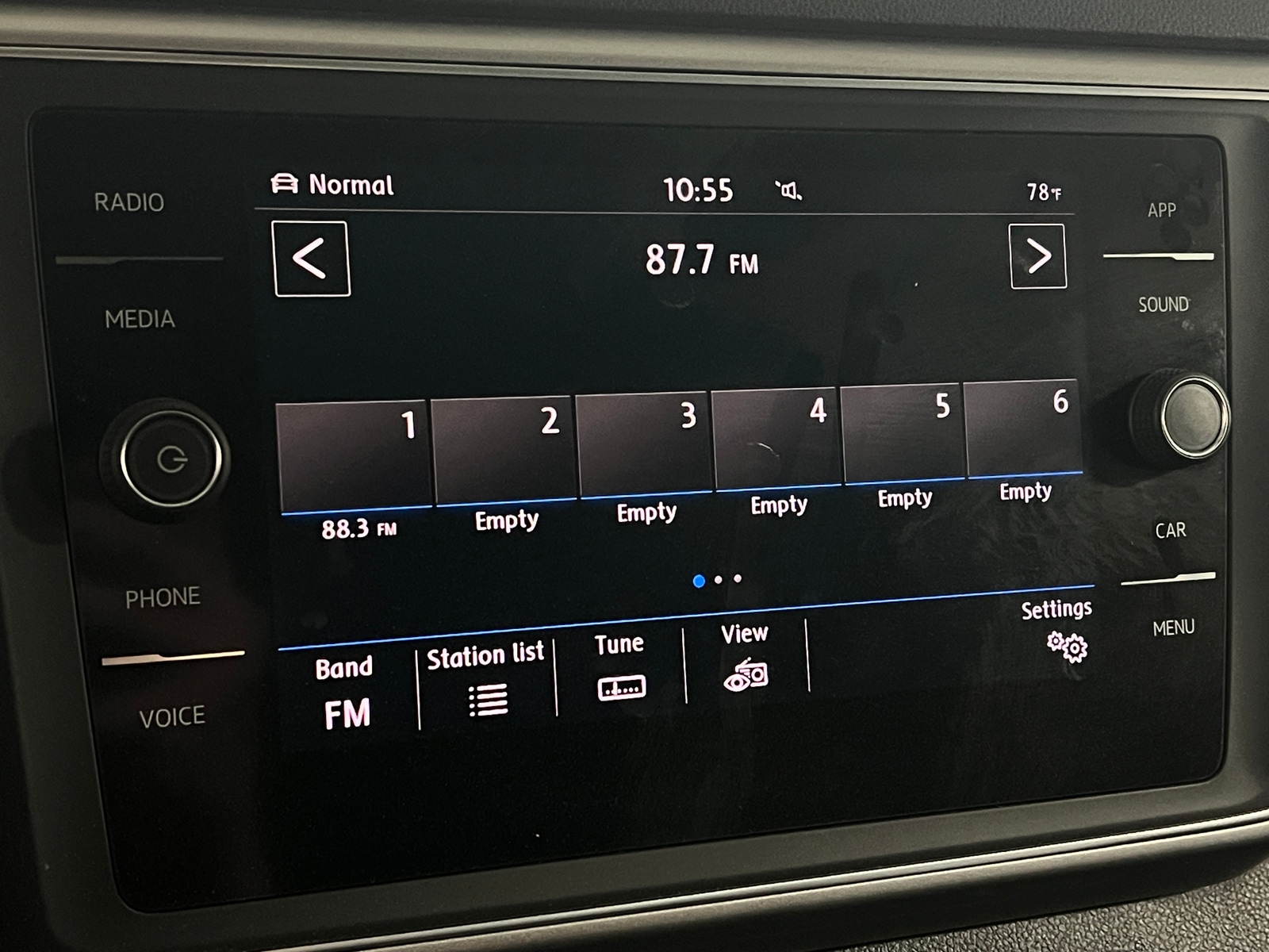 Thumbnail: 2018 Volkswagen Atlas - 3