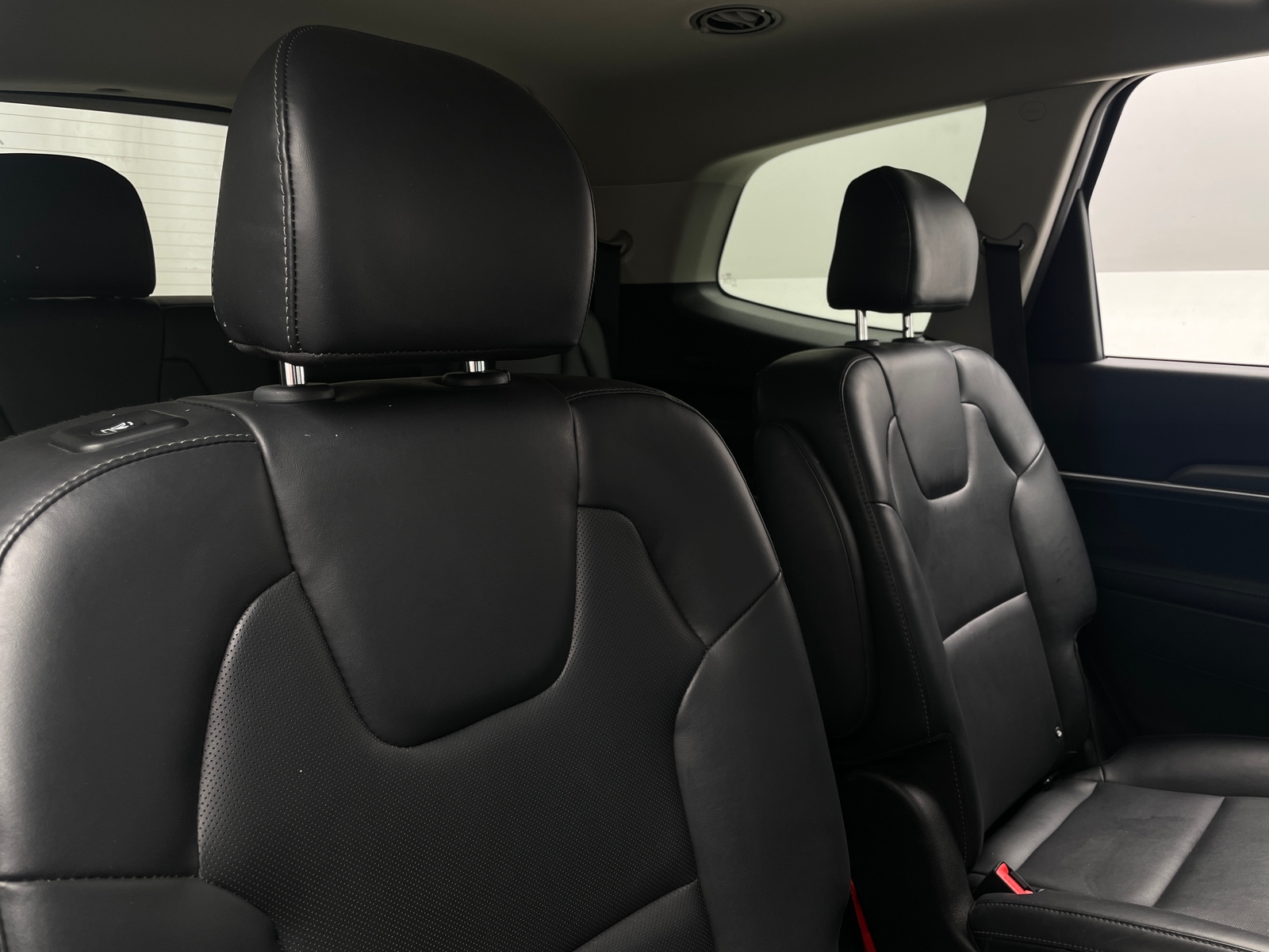 Thumbnail: 2020 Kia Telluride - 5