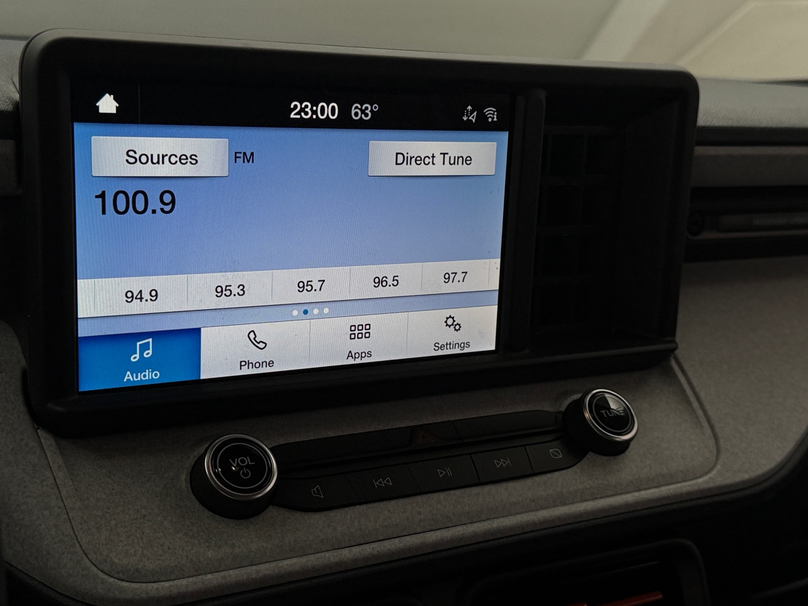 Thumbnail: 2022 Ford Maverick - 4