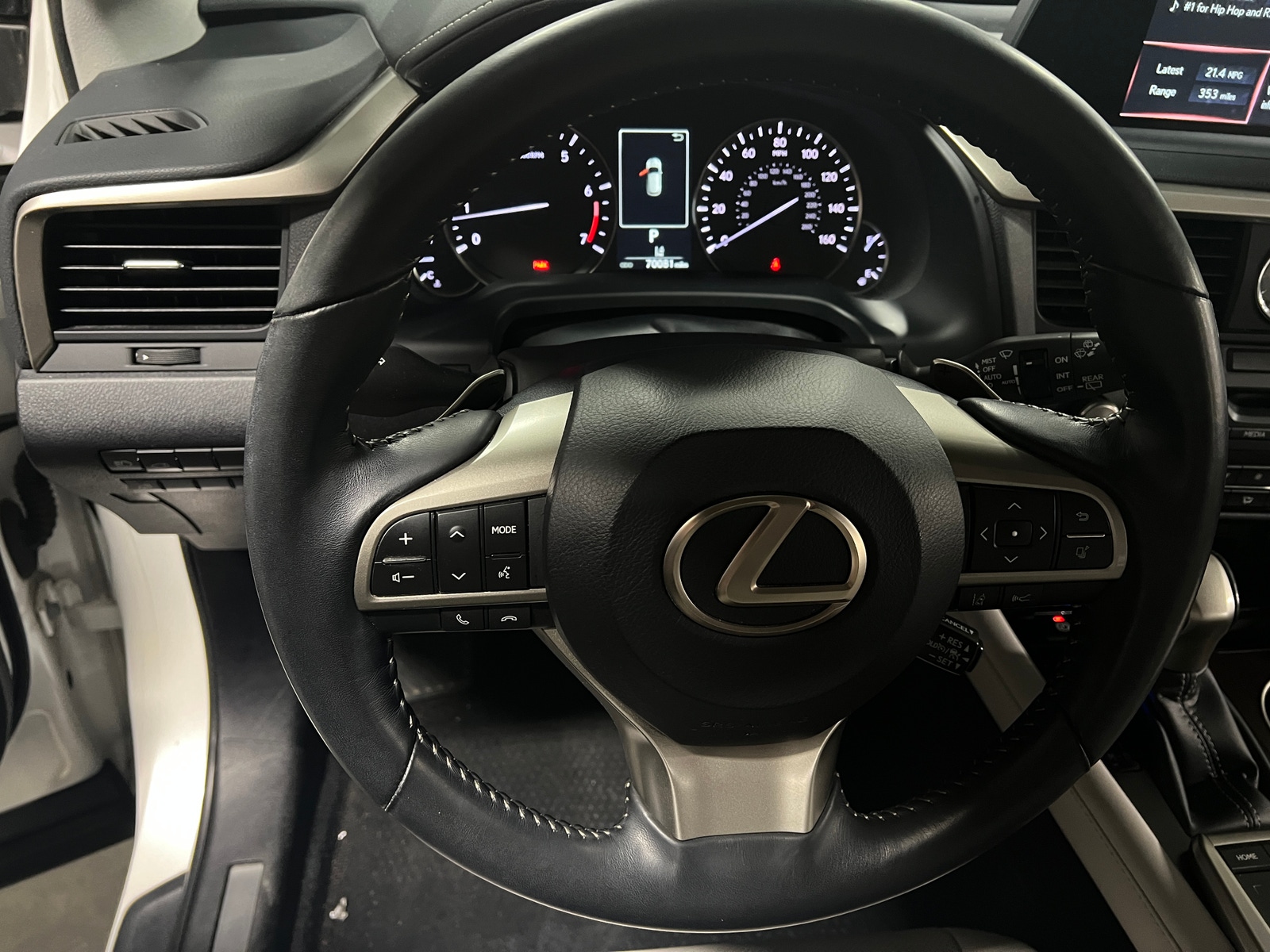 Thumbnail: 2021 Lexus RX - 4