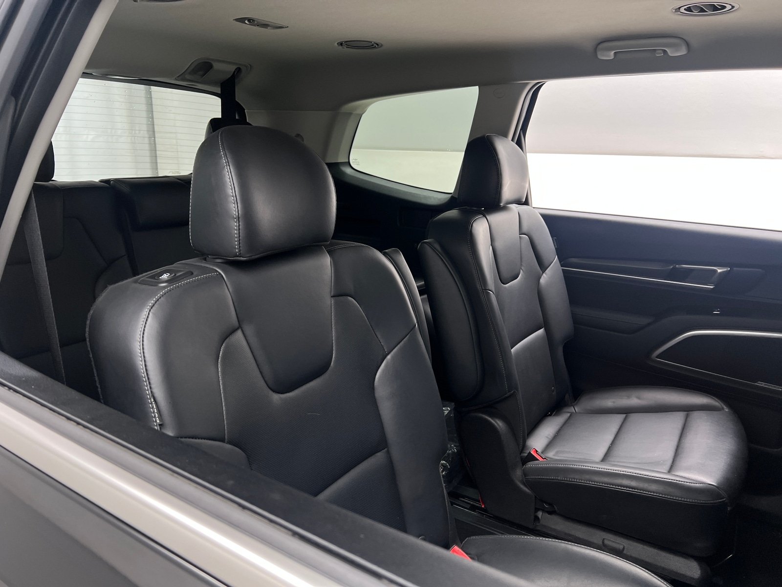 Thumbnail: 2023 Kia Telluride - 5