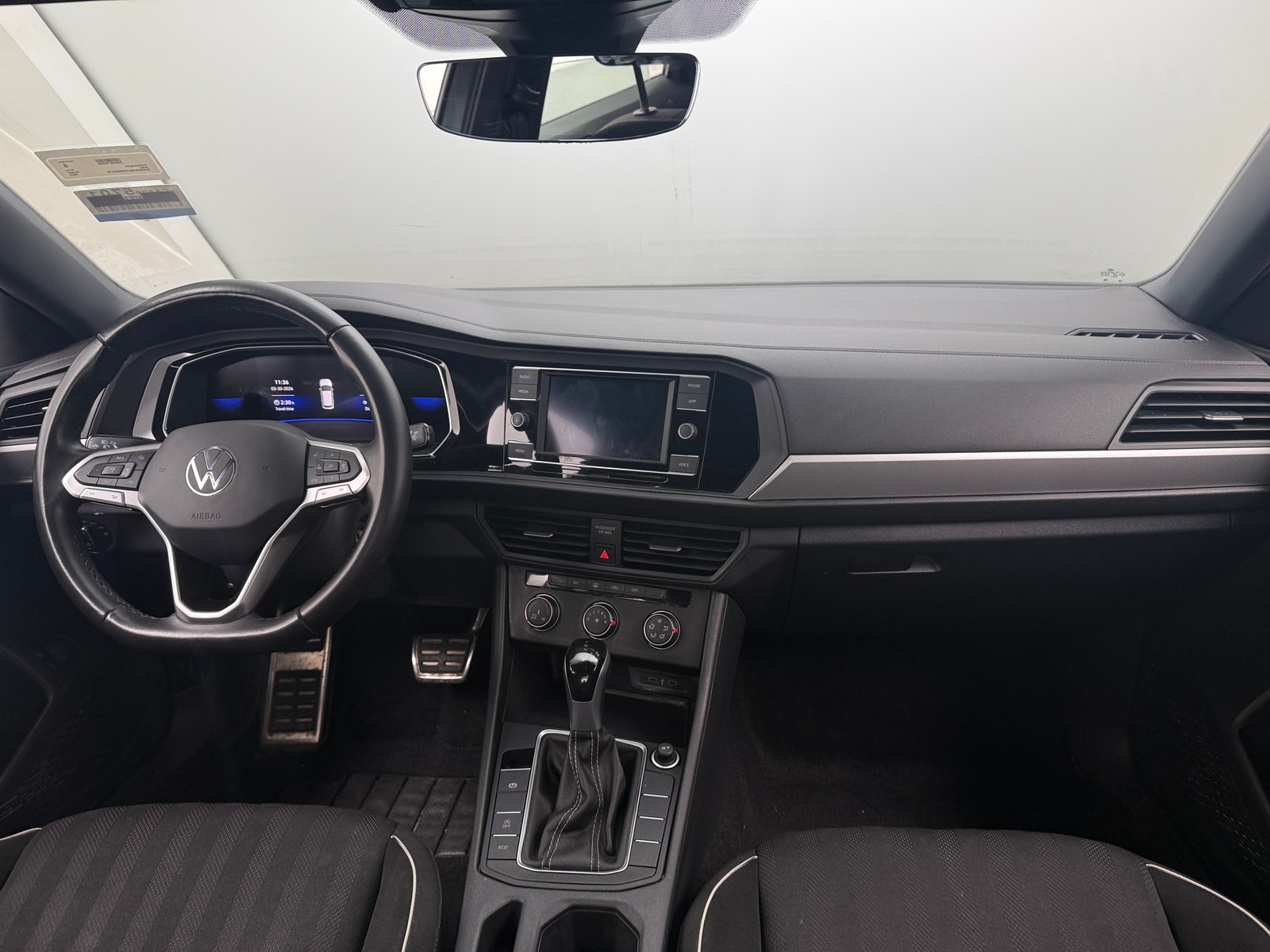 Thumbnail: 2023 Volkswagen Jetta - 3